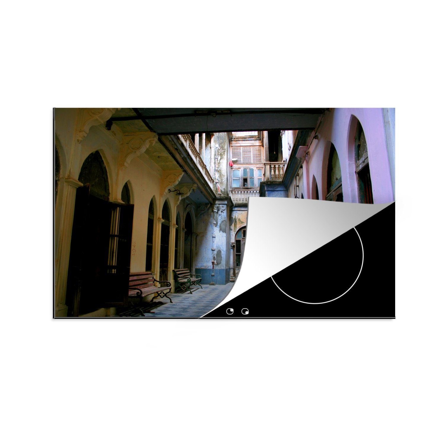 MuchoWow Herdblende-/Abdeckplatte Bunte Straße in der Altstadt von Ahmedabad, Indien, Vinyl, (1 tlg), 81x52 cm, Induktionskochfeld Schutz für die küche, Ceranfeldabdeckung