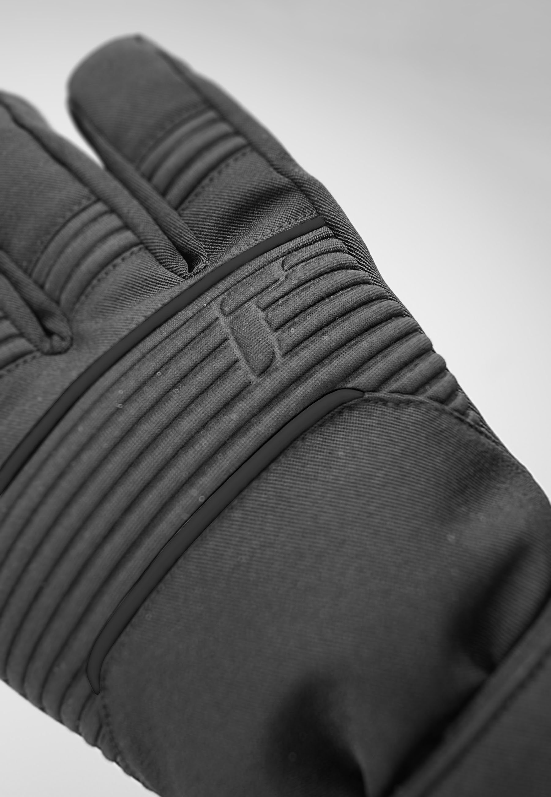 Reusch Skihandschuhe Crosby R-TEX® XT in sportlichem Design