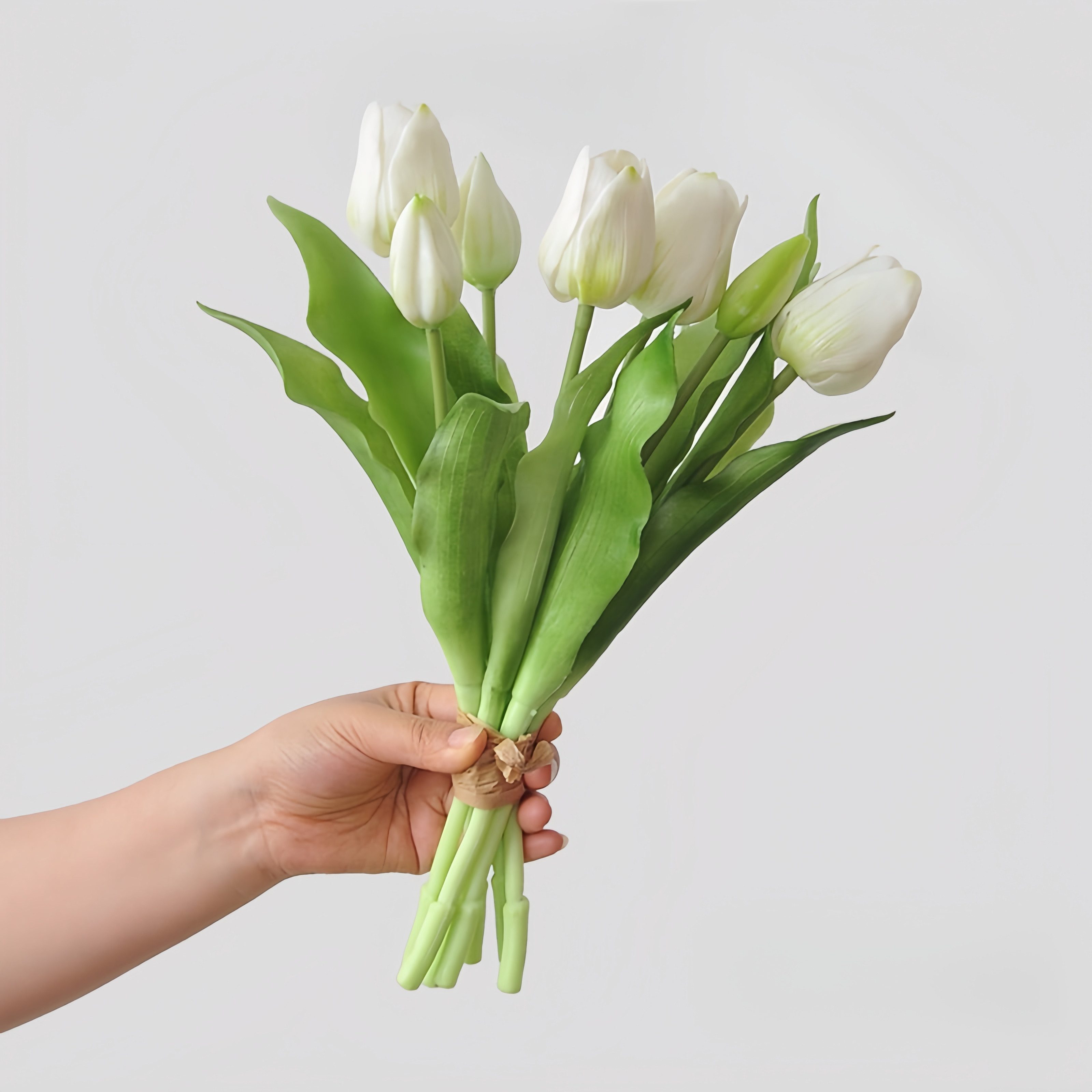 Kunstblumenstrauß Künstlicher Tulpenstrauß mit 7 Blüten für Frühlingsdeko, FOUORTUNATE-BEE, Dekorativer Tulpenstrauß künstlich, 7 Köpfe, Frühlingsstil