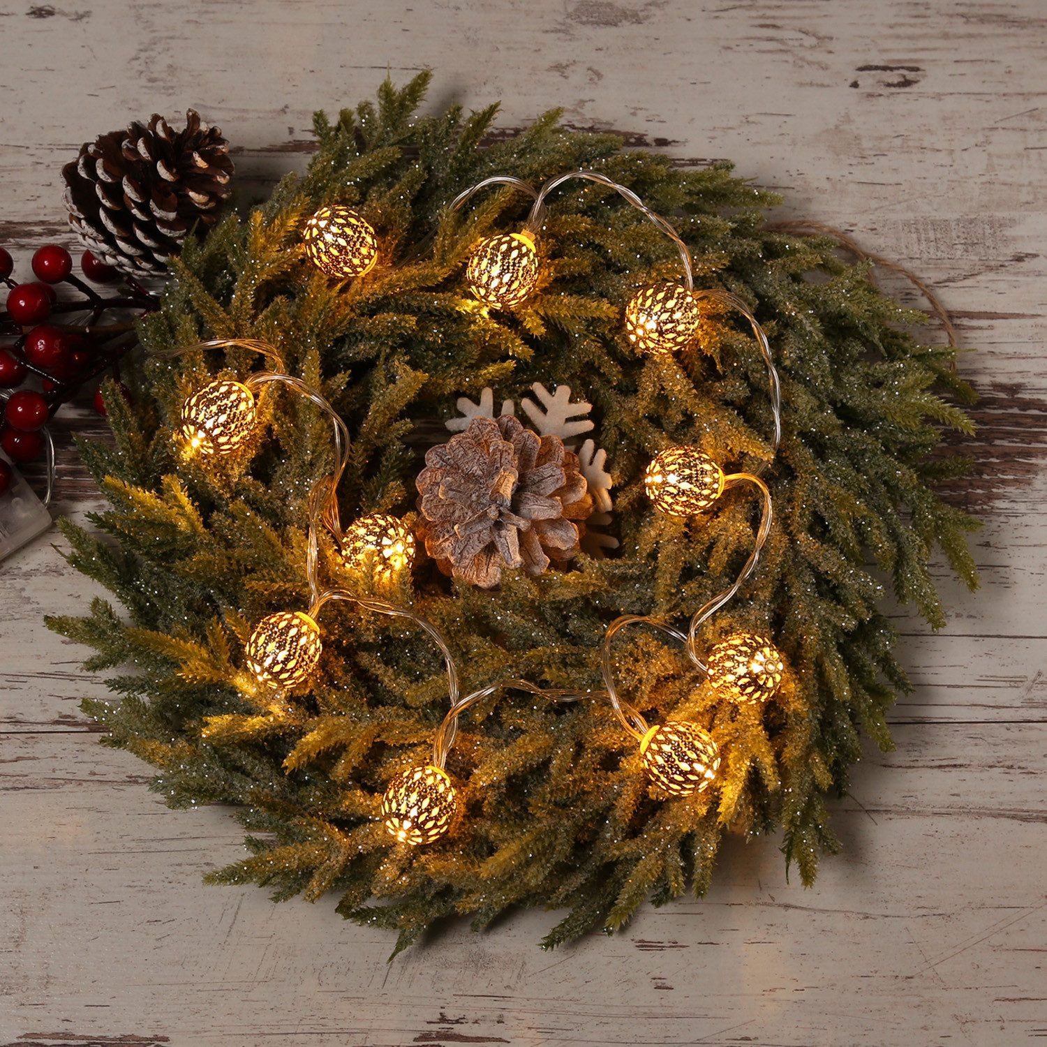 MARELIDA LED-Lichterkette LED Dekolichterkette 10 orientalische Metallkugeln Bälle 2,5cm gold, 10-flammig