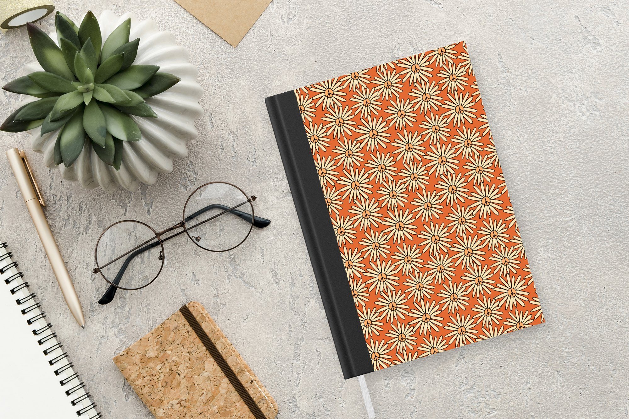 MuchoWow Notizbuch Blume - Orange, 98 - A5, Muster Journal, Merkzettel, Vintage Seiten, Notizheft, Haushaltsbuch - Tagebuch