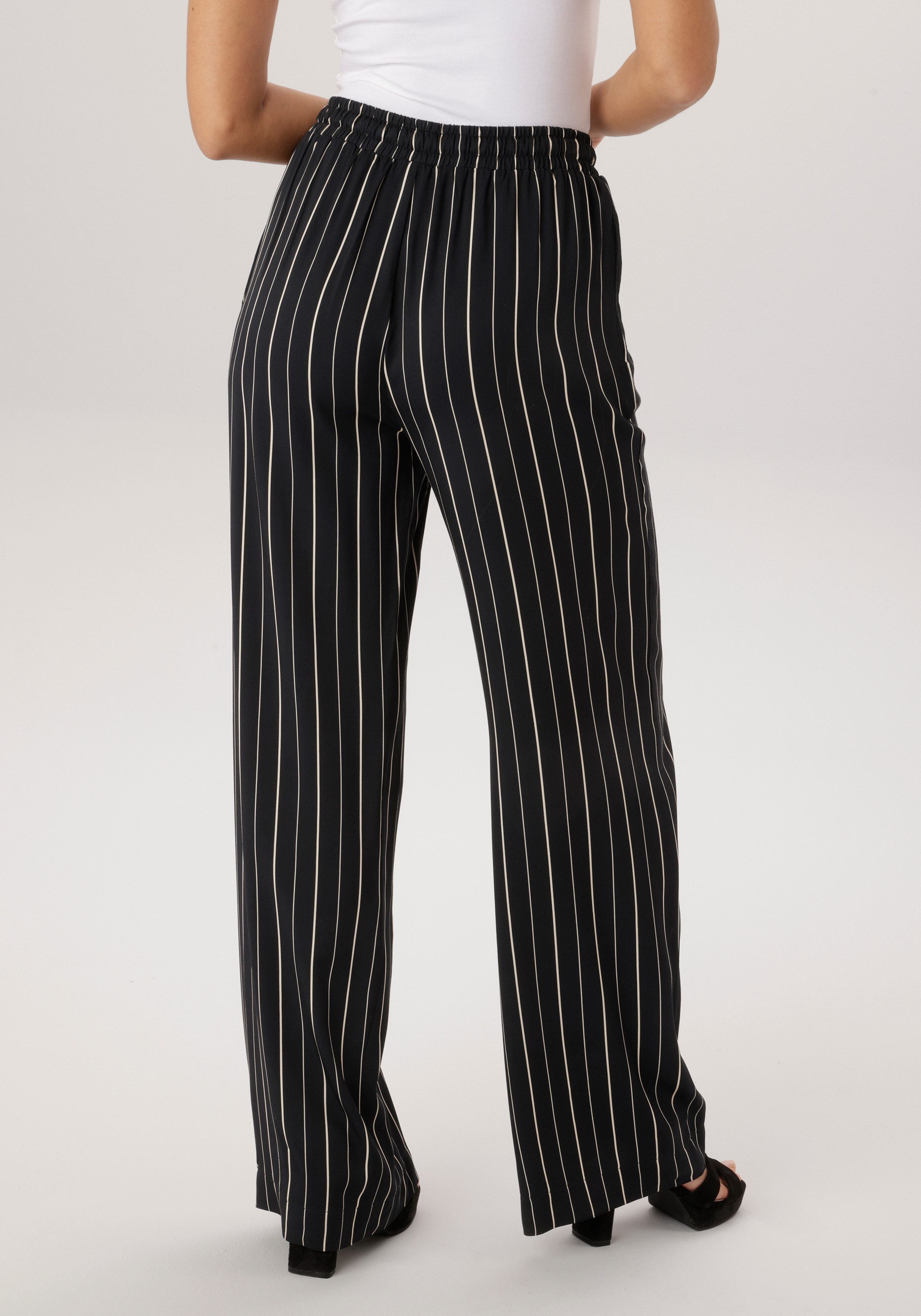 Aniston SELECTED Schlupfhose mit trendigen Streifendessin - NEUE KOLLEKTION günstig online kaufen