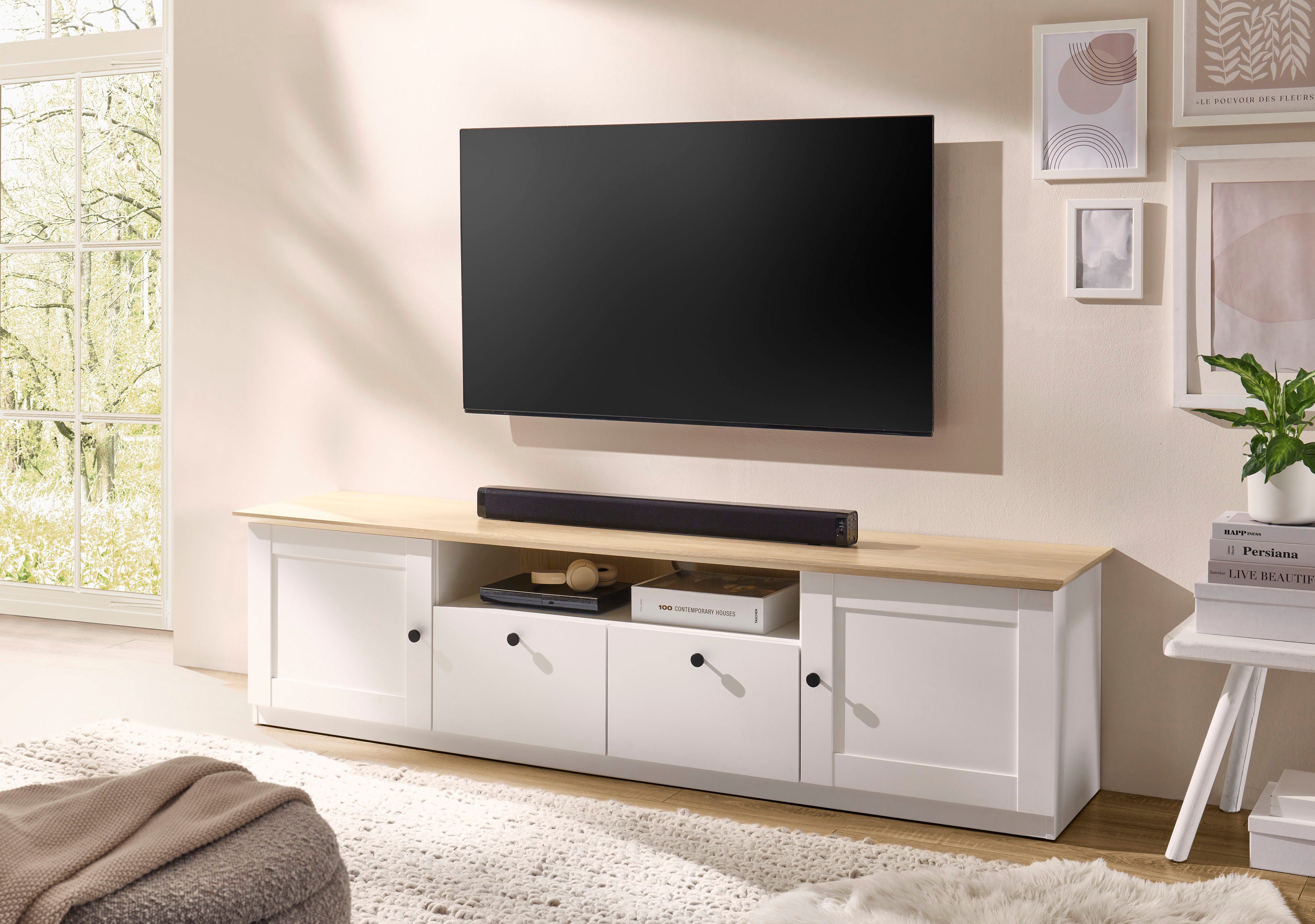 OTTO home Lowboard Brest, TV-Unterschrank, Kommode, TV-Schrank im Landhausstil, schwarze Metallgriffe, ausreichend Stauraum, 204 cm breit