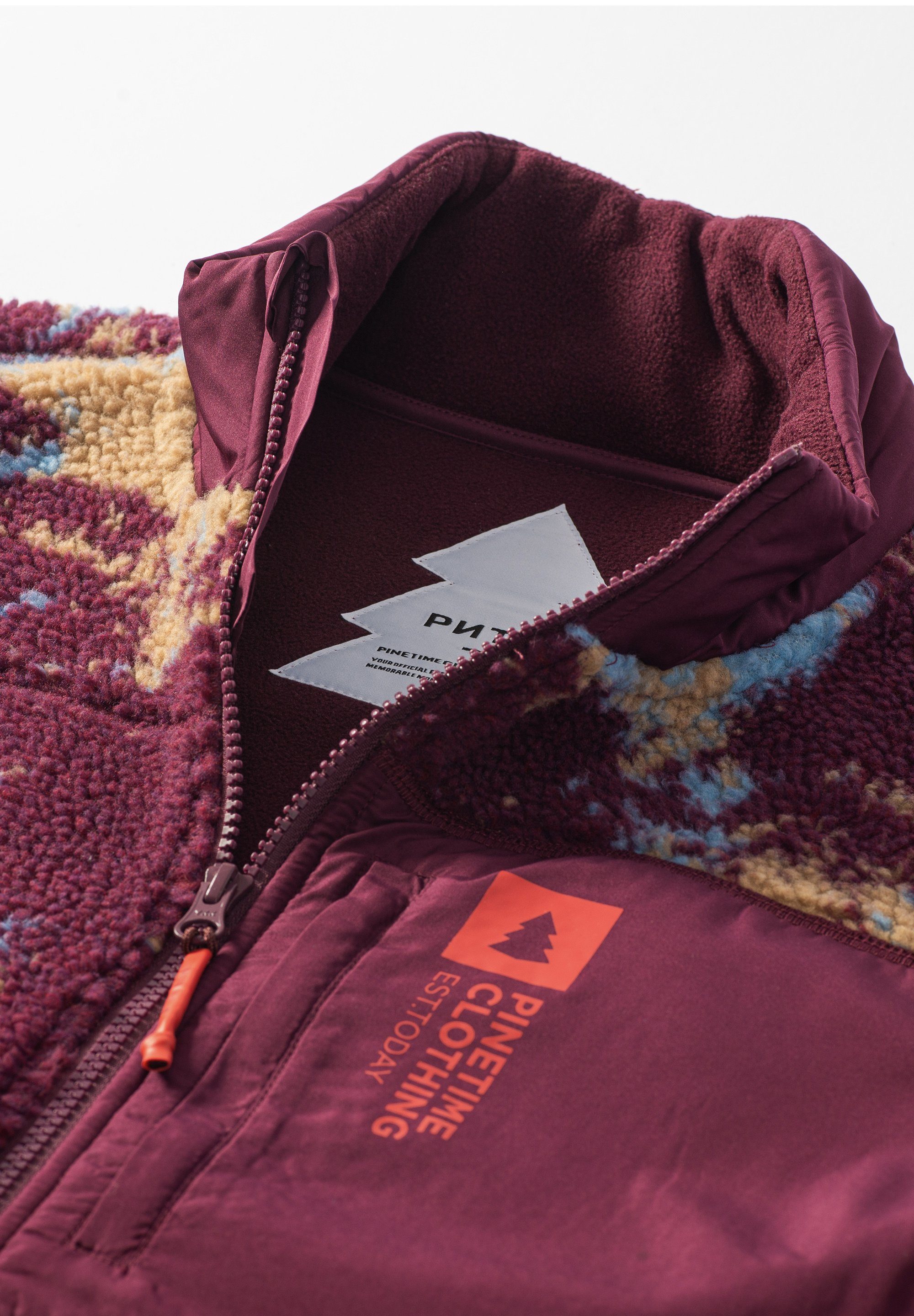 Vest Pinetime Tage Moss für Clothing ruby kühle Sherpa-Futter außergewöhnliche Funktionsweste The Wärme bietet