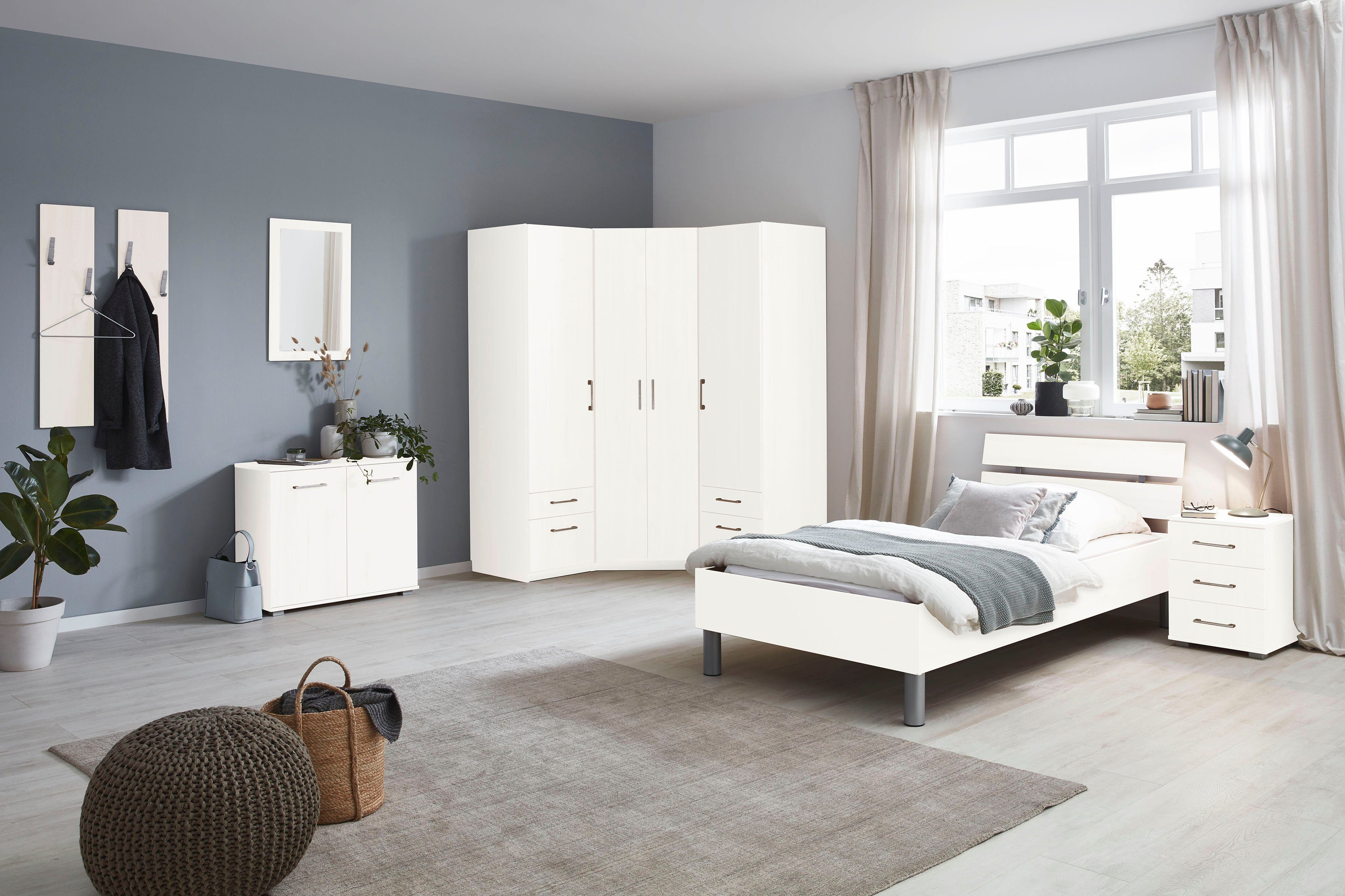 priess Eckkleiderschrank Lindau