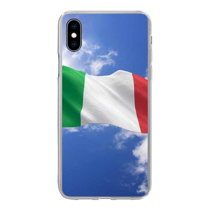 MuchoWow Handyhülle Die Flagge Italiens weht am Himmel Handyhülle Apple iPhone Xs Max Smartphone-Bumper Print Handy