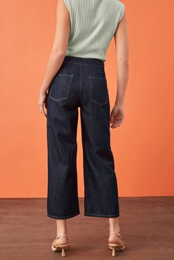 Next Caprijeans Verkürzte Jeans mit weitem Bein und Knopfdetail (1-tlg)