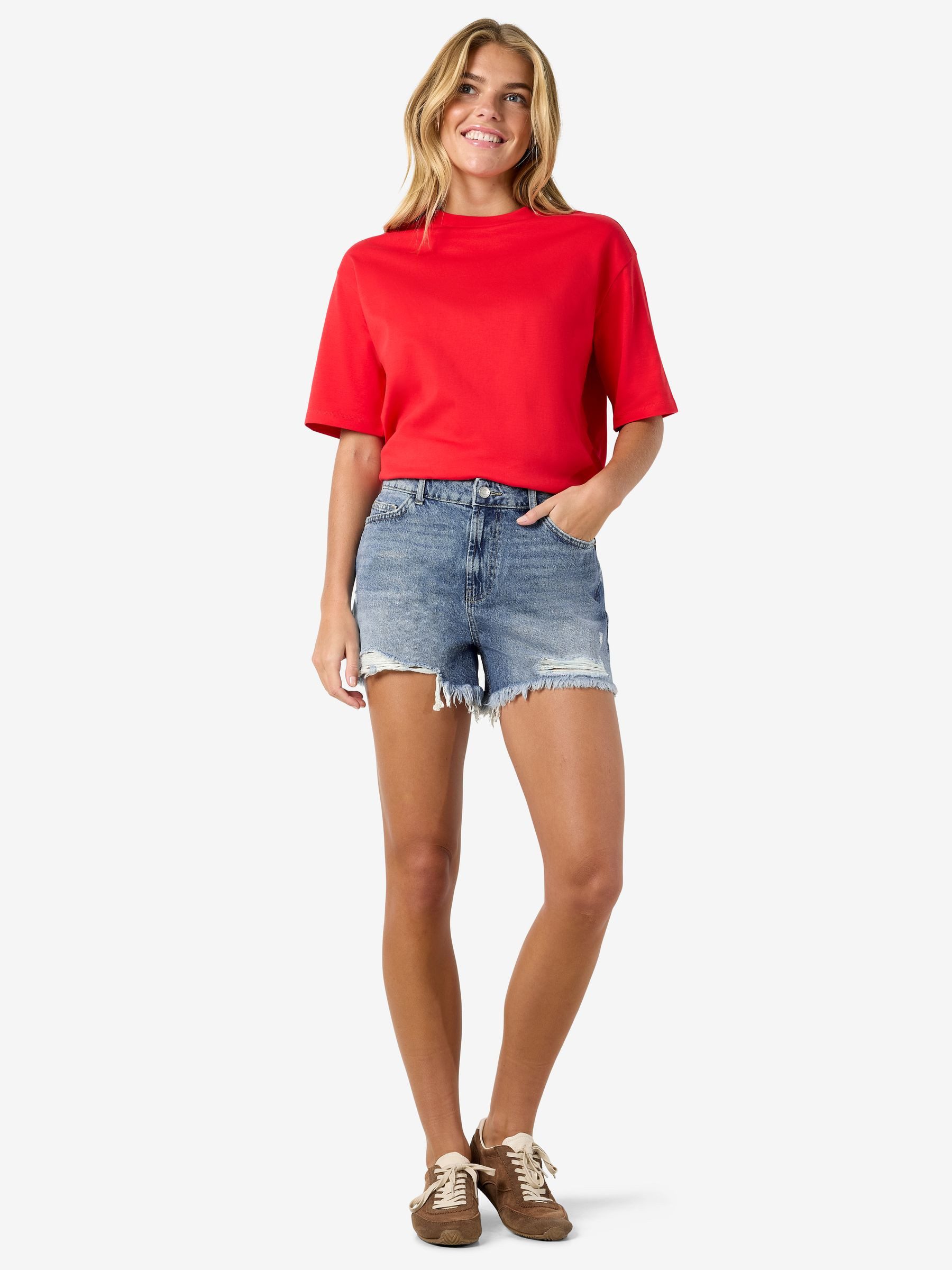 Noisy may Jeansshorts Hoher Bund Fransen Saum Used Look Bequeme Passform für Damen (1-tlg) Baumwolle Normal Fit Einfarbig atmungsaktiv Reißverschluss