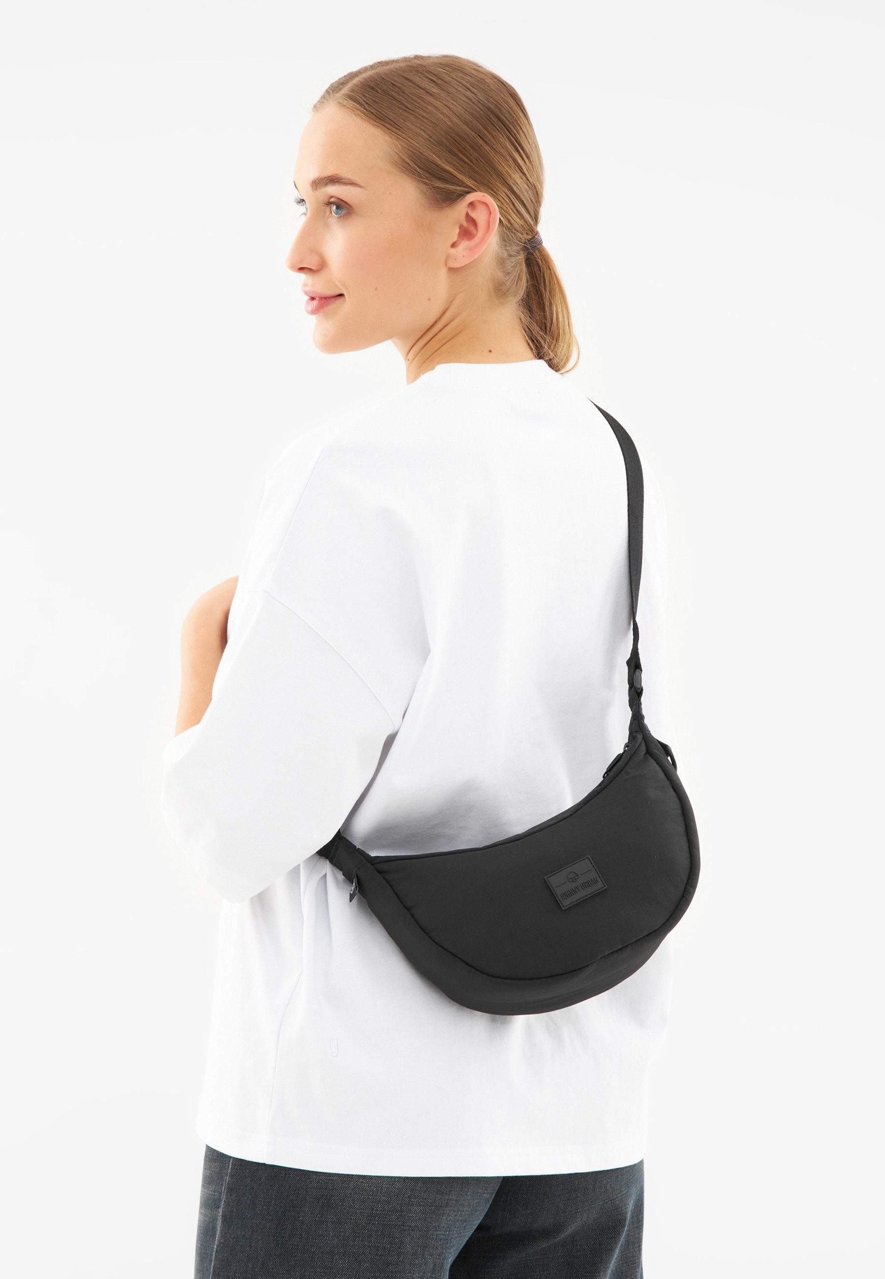 Johnny Urban Umhängetasche Kaia Small Half günstig online kaufen