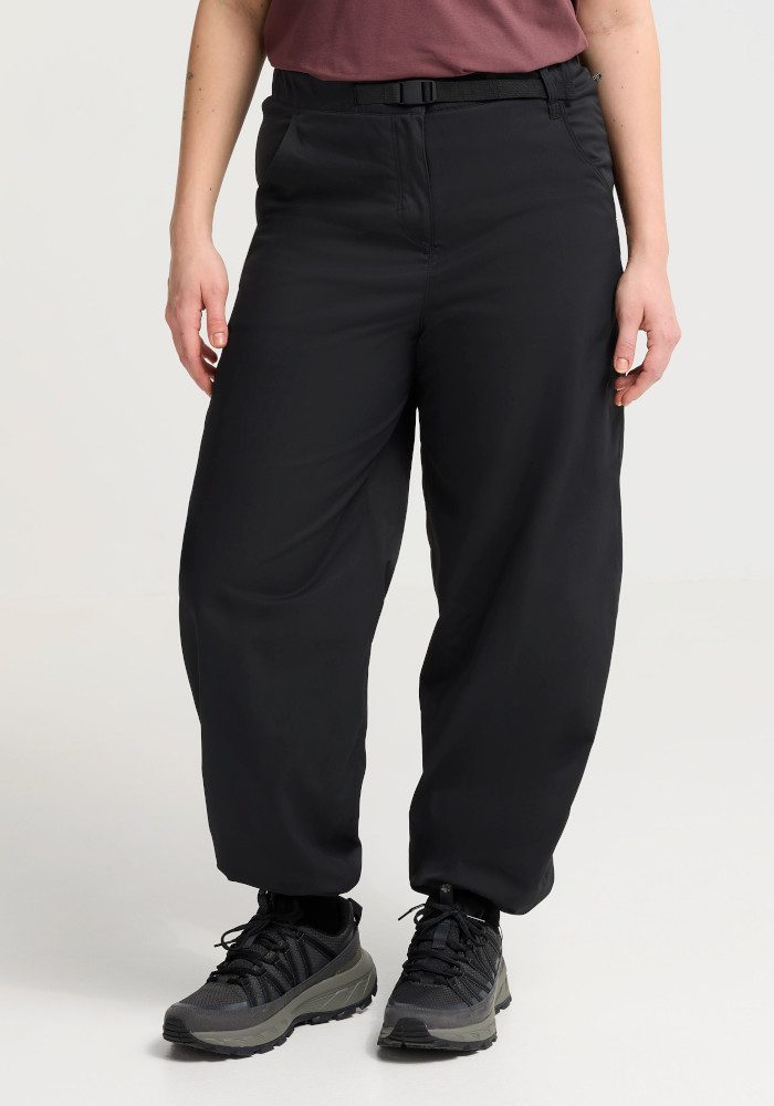 Jack Wolfskin Outdoorhose MAHANI WINTER PANTS W Winterhose, winddicht, warm