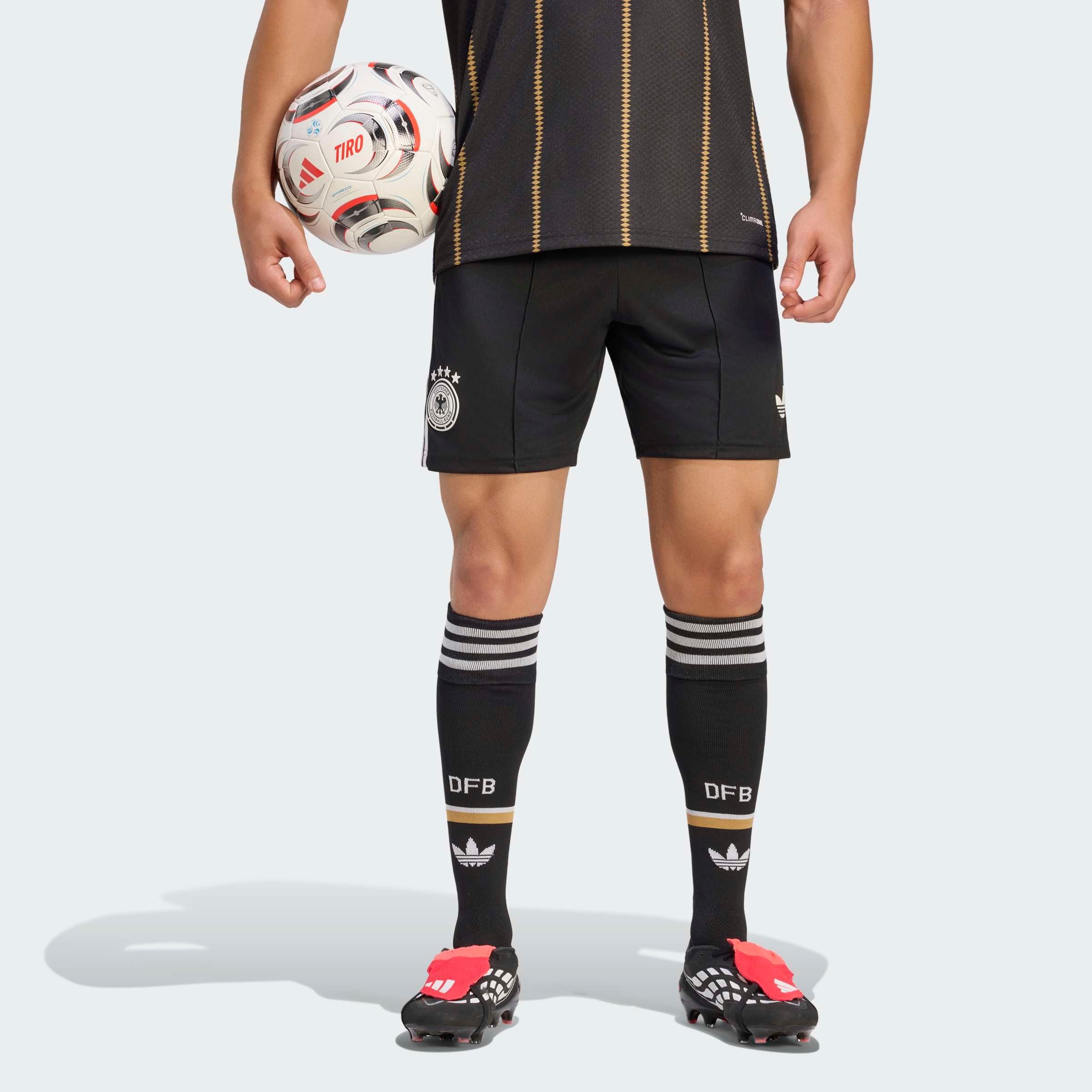 adidas Performance Trainingsshorts DEUTSCHLAND 26 DFB, Vorbestellung: Versand erfolgt frühestens zum 05.10.2026