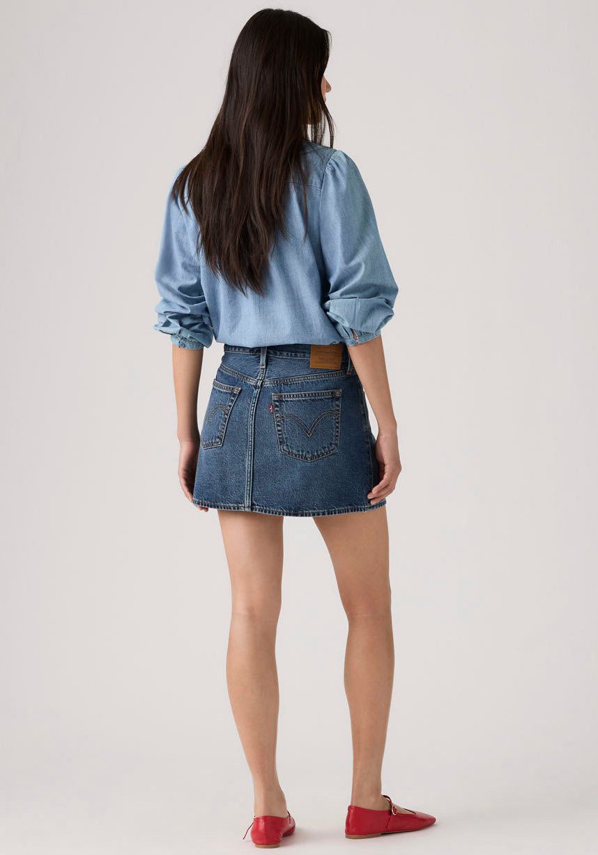 Levi's® Jeansrock ICON SKIRT mit Used-Effekten und ausgefransten Kanten