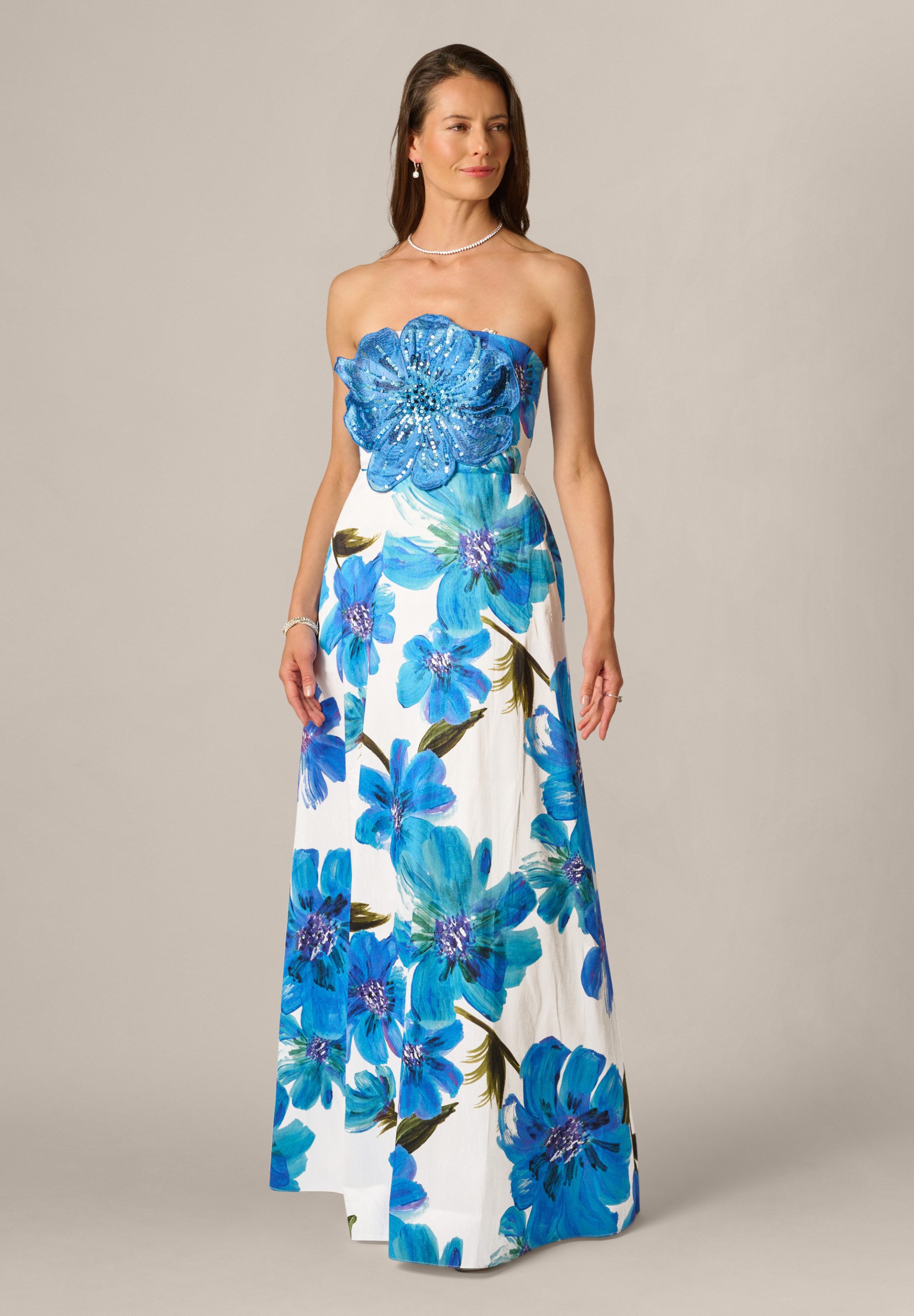 Adrianna Papell Abendkleid Bead Dupioni Long Dress Ein farbenfrohes und romantisches trägerloses Abendkleid