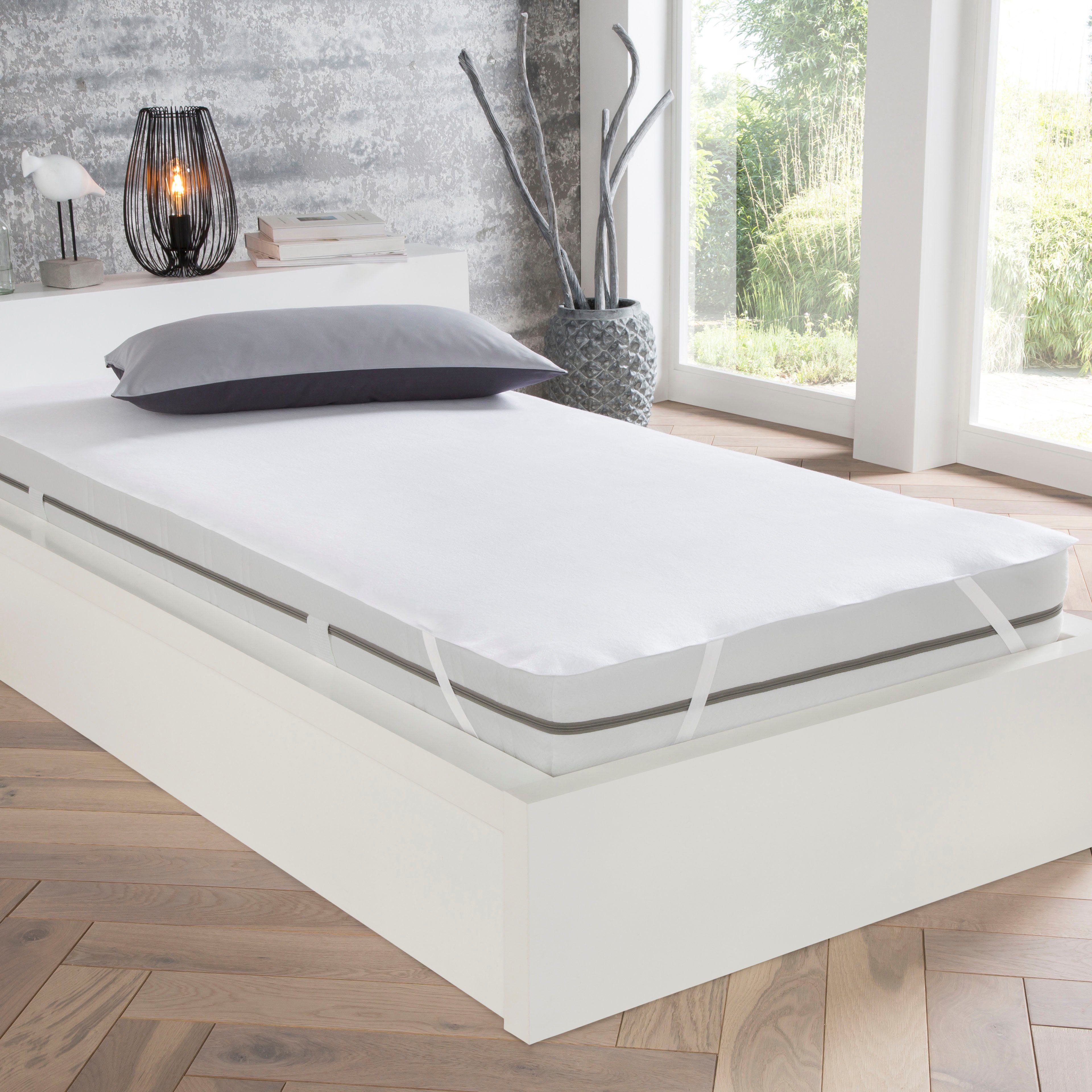 Matratzenauflage Pure Aktiv Sommer/Winter 5677 IBENA, wasserdicht durch innenliegende PE/PP-Sperrschicht; kochfest