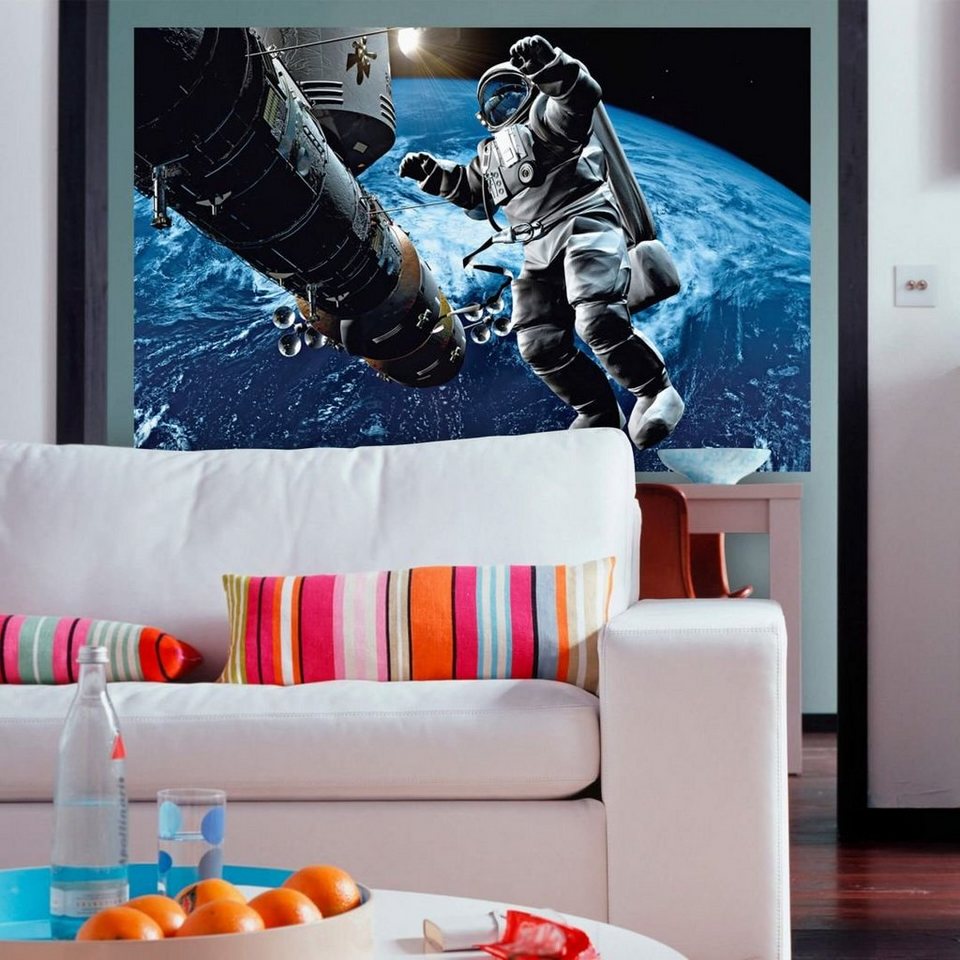 Wizard + Genius Poster XXL Poster Astronaut im Weltall NASA Galaxie  Wandposter 175x115 cm, Wohnzimmer Wandbild modern