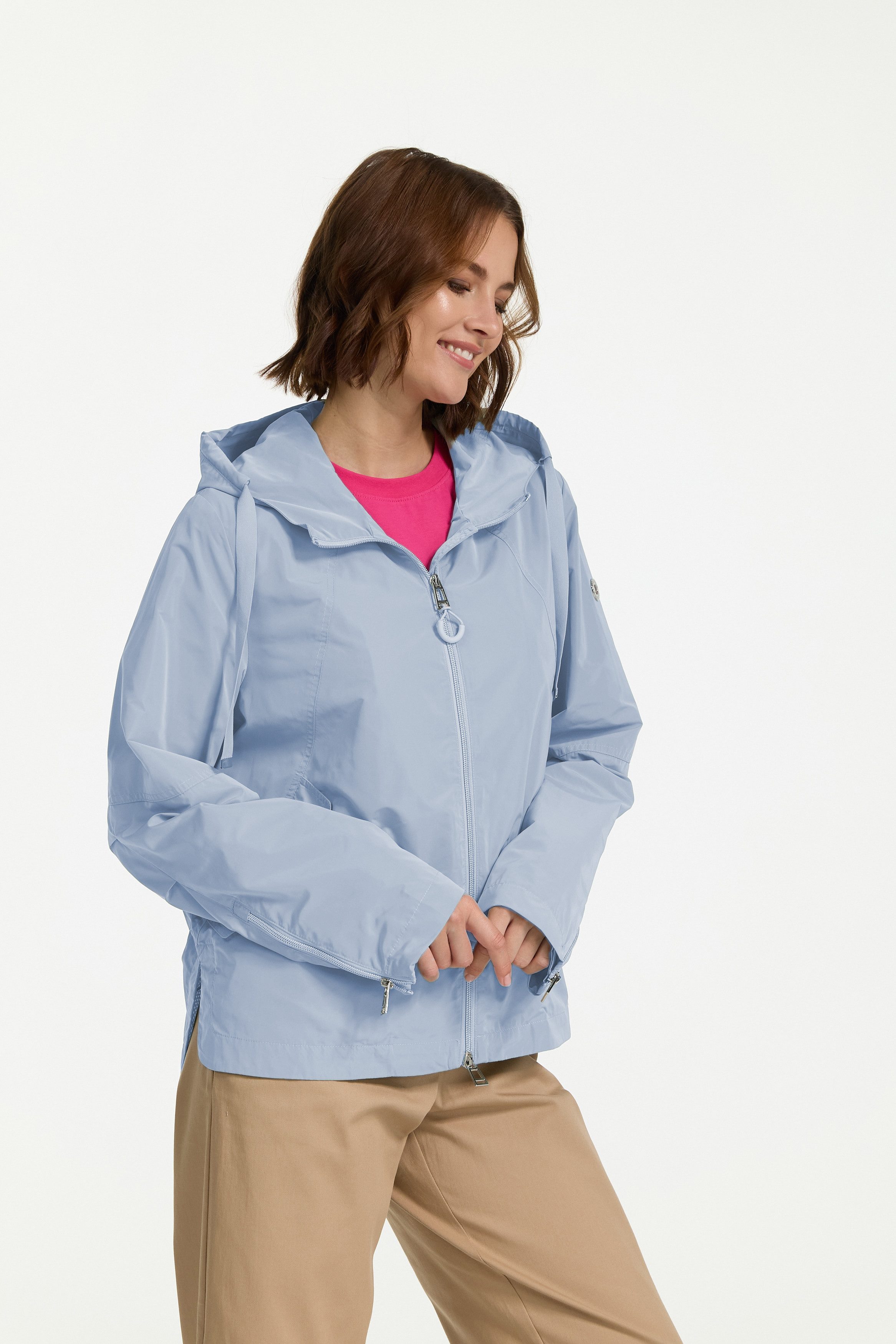 Manisa Kurzjacke mit Kapuze