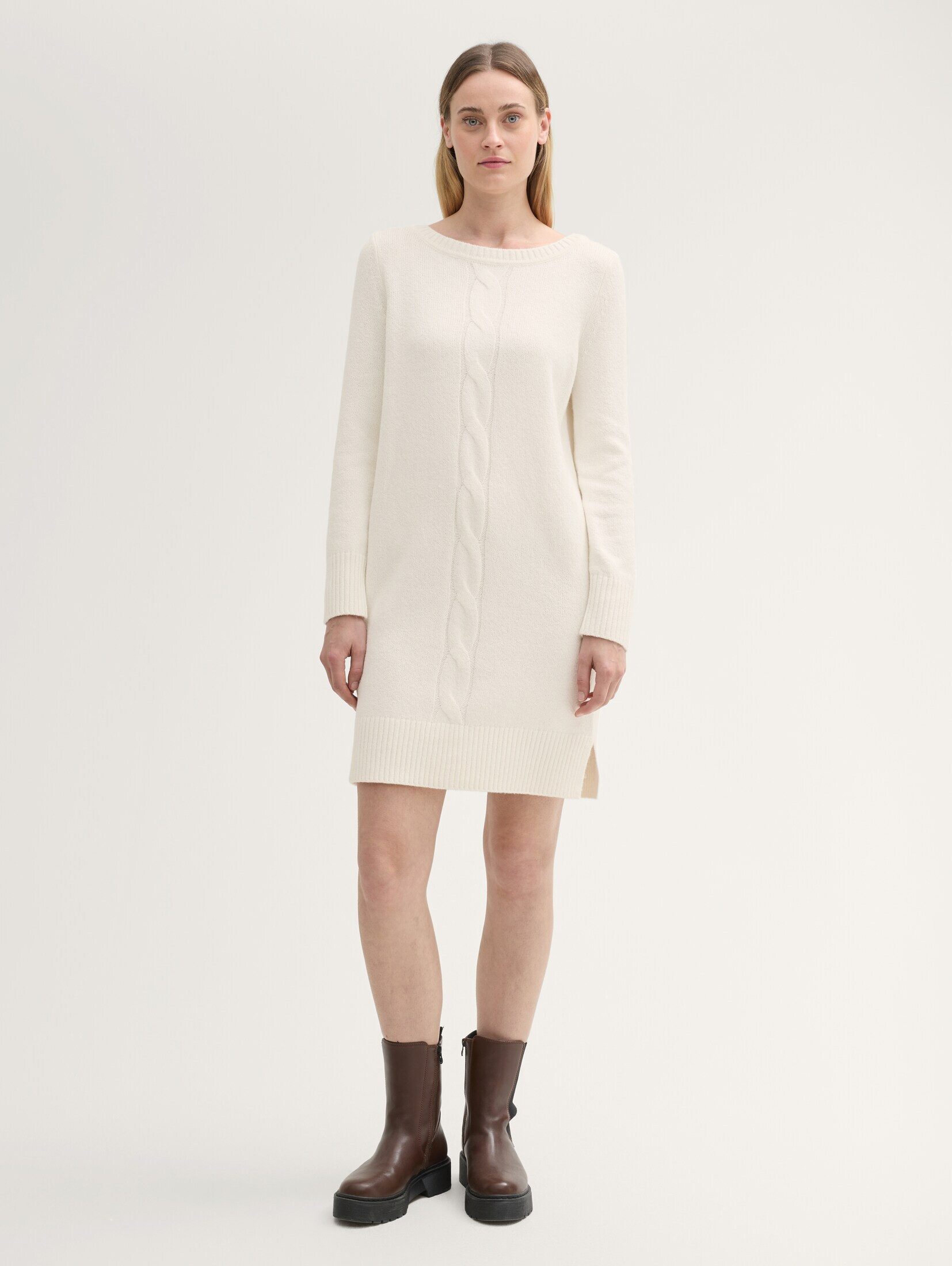 Sommerkleid Strickkleid mit Zopfmuster