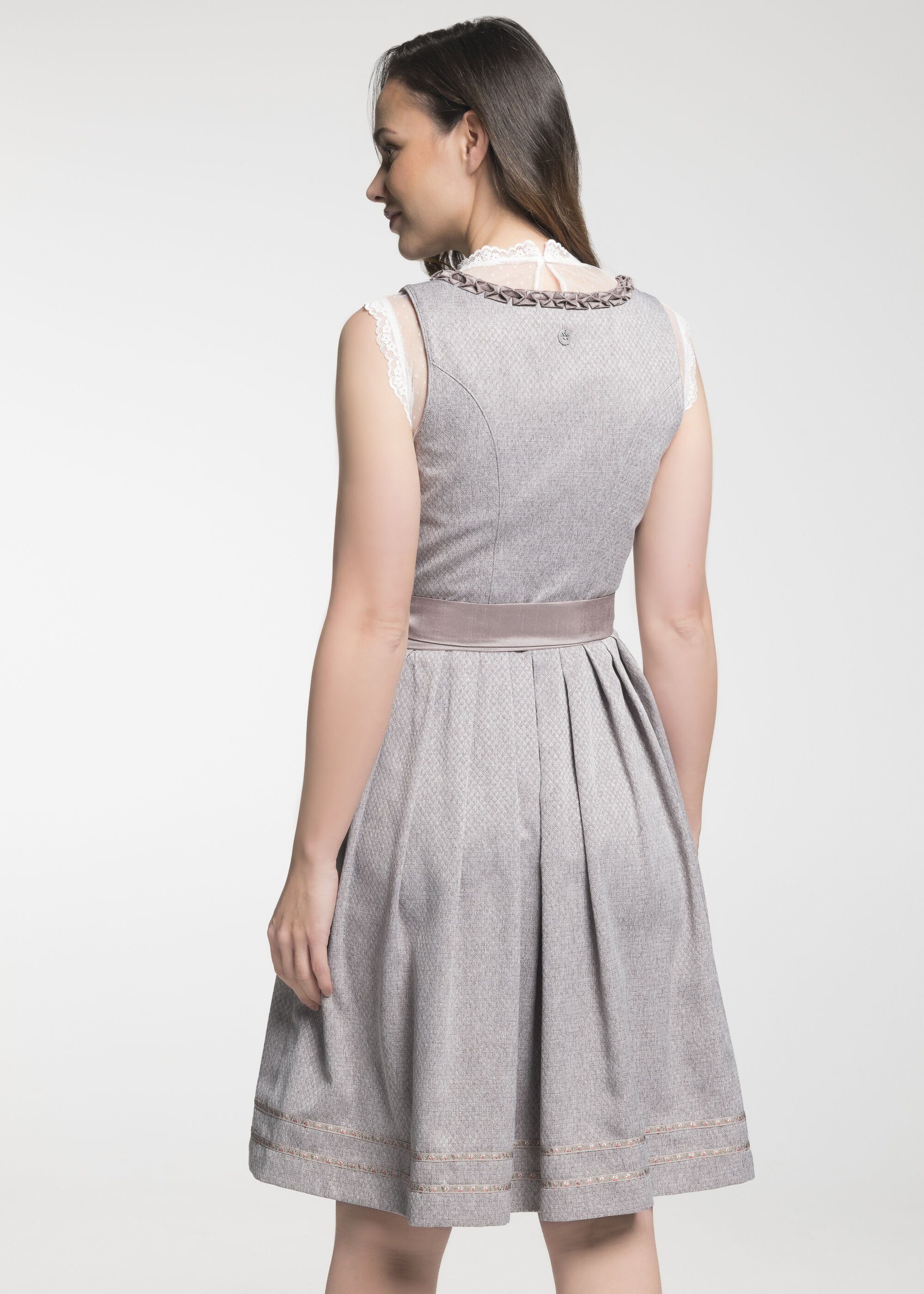 Spieth & Wensky Dirndl Diva (1-tlg) Karreeausschnit
