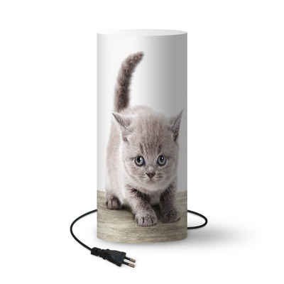 MuchoWow Nachttischlampe Kätzchen - Katze - Haustiere - Jungen - Kinder - Mädchen, LED wechselbar, Lampen Stehlampen Stehleuchte, Inklusive LED-Lampe