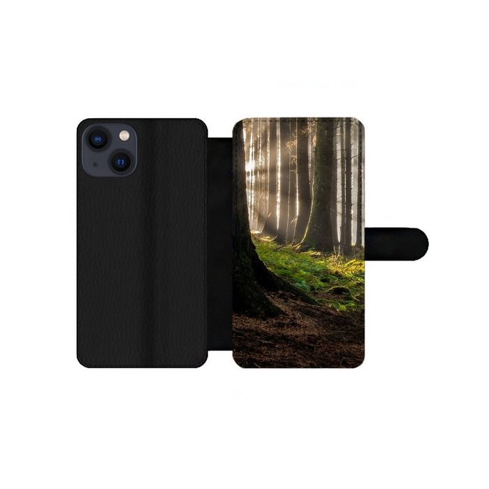 MuchoWow Handyhülle Sonne - Äste - Bäume - Wald - Natur Handyhülle Telefonhülle Apple iPhone 13