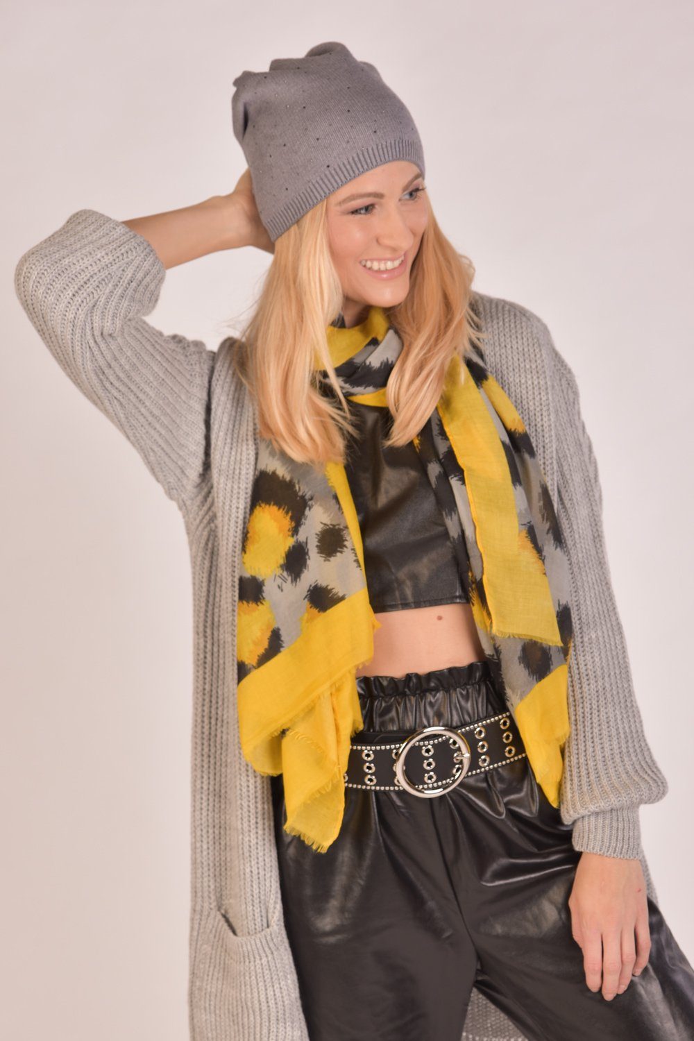 styleBREAKER Modeschal Schal mit Oversize Leoparden Print, (1-St)