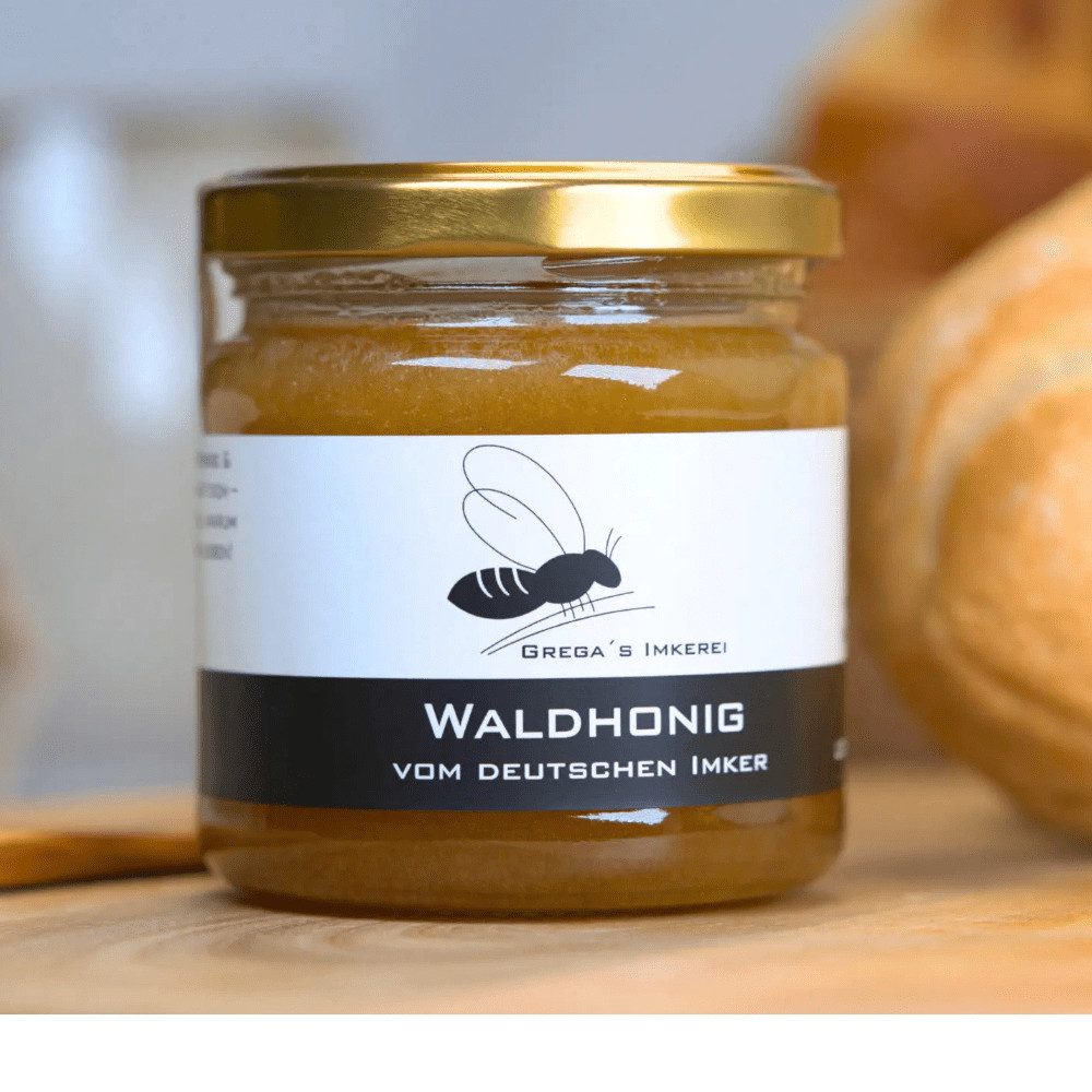 Grega´s Imkerei Honig Waldhonig 250g aus Deutschland, 1 x 250 g, (würzig, natürlich & echt handgemacht, Direkt vom Imker), flüßiger deutscher Waldhonig, echter Honigtauhonig