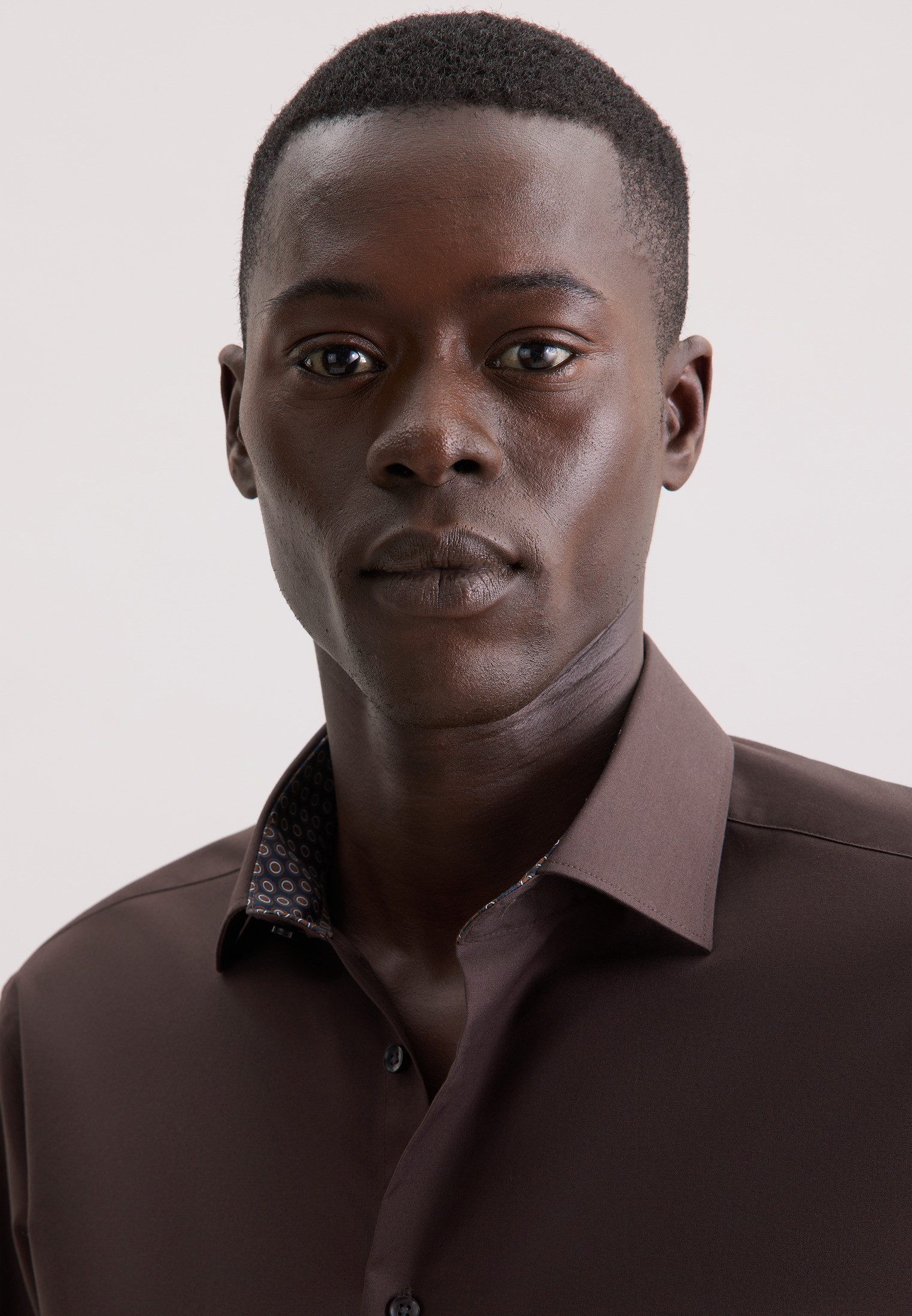 seidensticker Businesshemd Schwarze Rose Regular 1/1 Kentkragen Uni