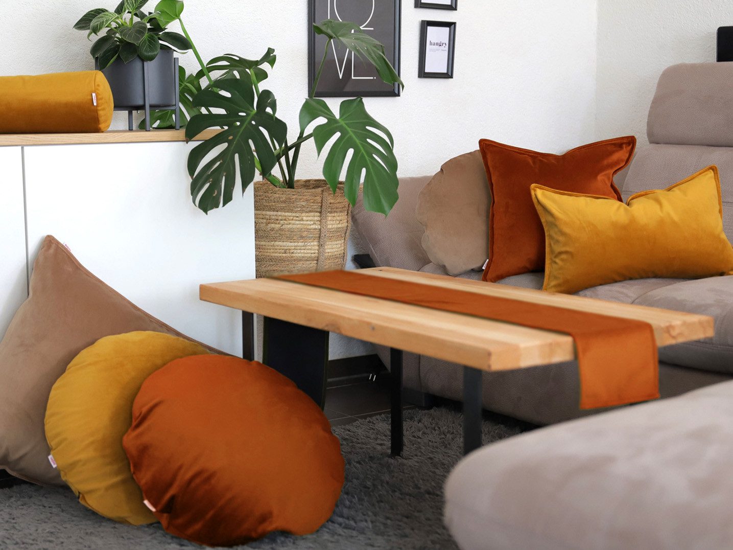 beties Tischläufer Samt&Sonders (1-tlg, 1 Stück Tischläufer), ca. 40x140 cm Samt Tischdekoration modern und edel rost-orange