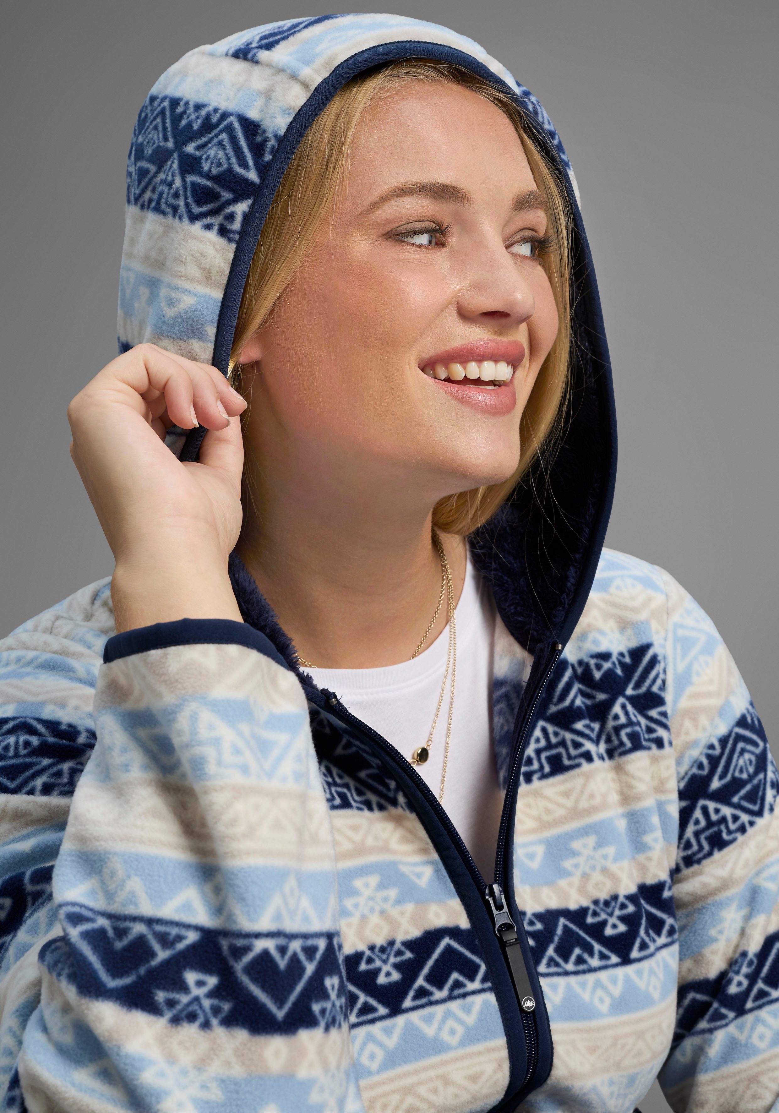 Polarino Fleecejacke Fleecejacke mit Print und Fellimitat in Kapuze