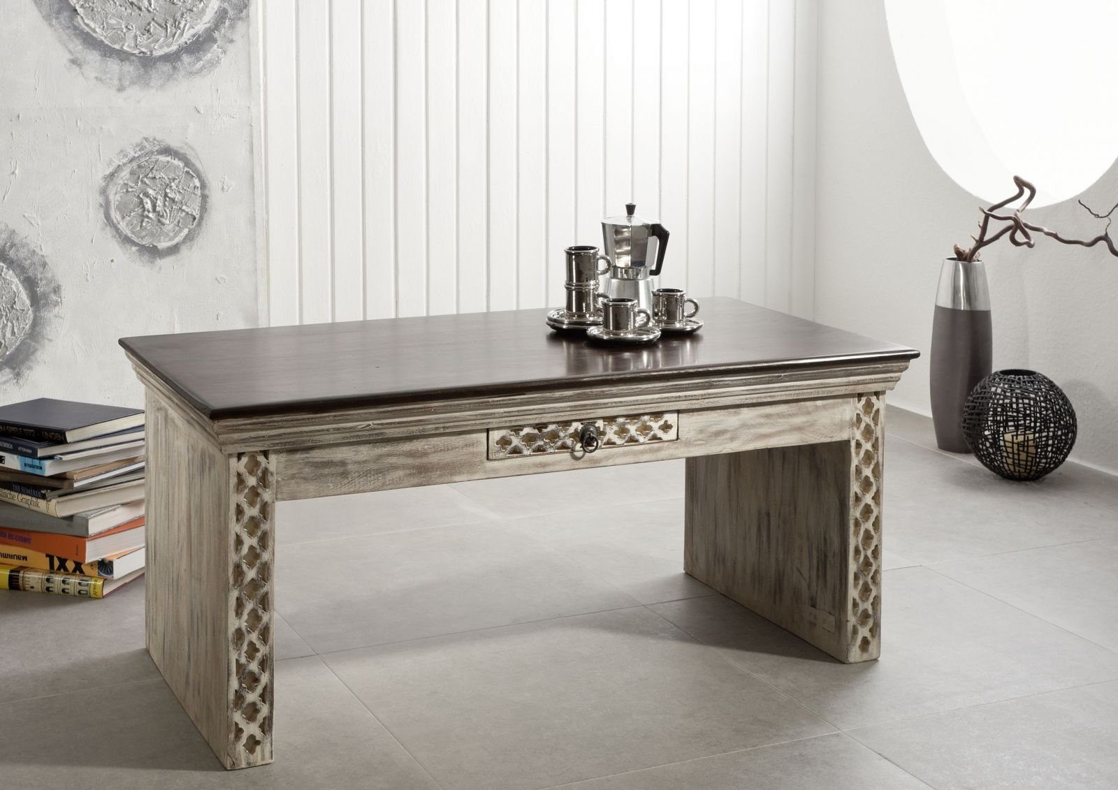 Massivmoebel24 Couchtisch CASTLE-ANTIK (Sofatisch Truhe 115x60 aus massiver Mango und Akazie in braun und weiß, Wohnzimmertisch im antik historischen Stil, bereits montierte Lieferung)