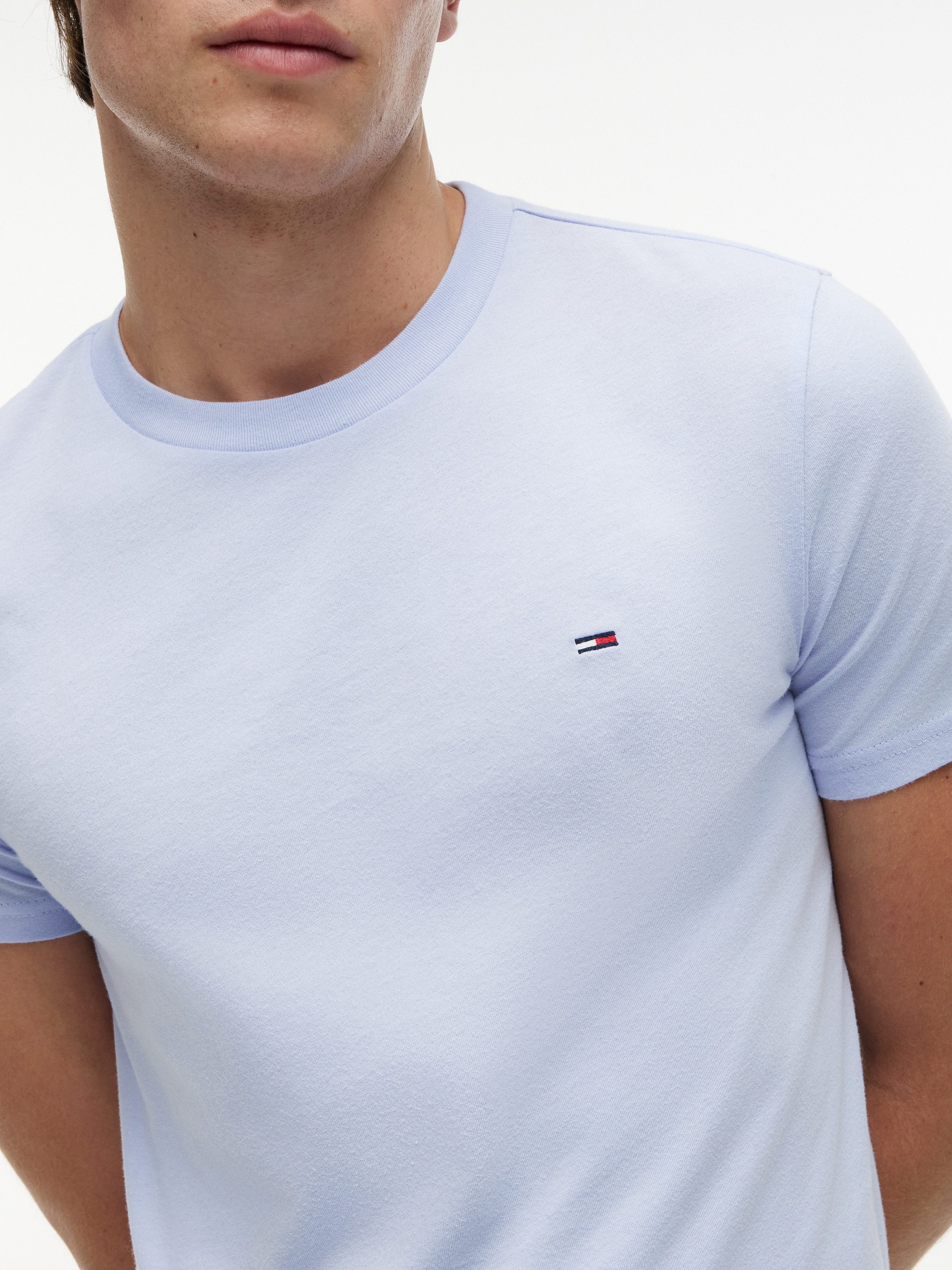 Tommy Jeans Rundhalsshirt TJM XSLIM 2PACK JERSEY TEE EXT (Packung, 2er-Pack) Logostickerei, 2Pack – Bild 5 von 5