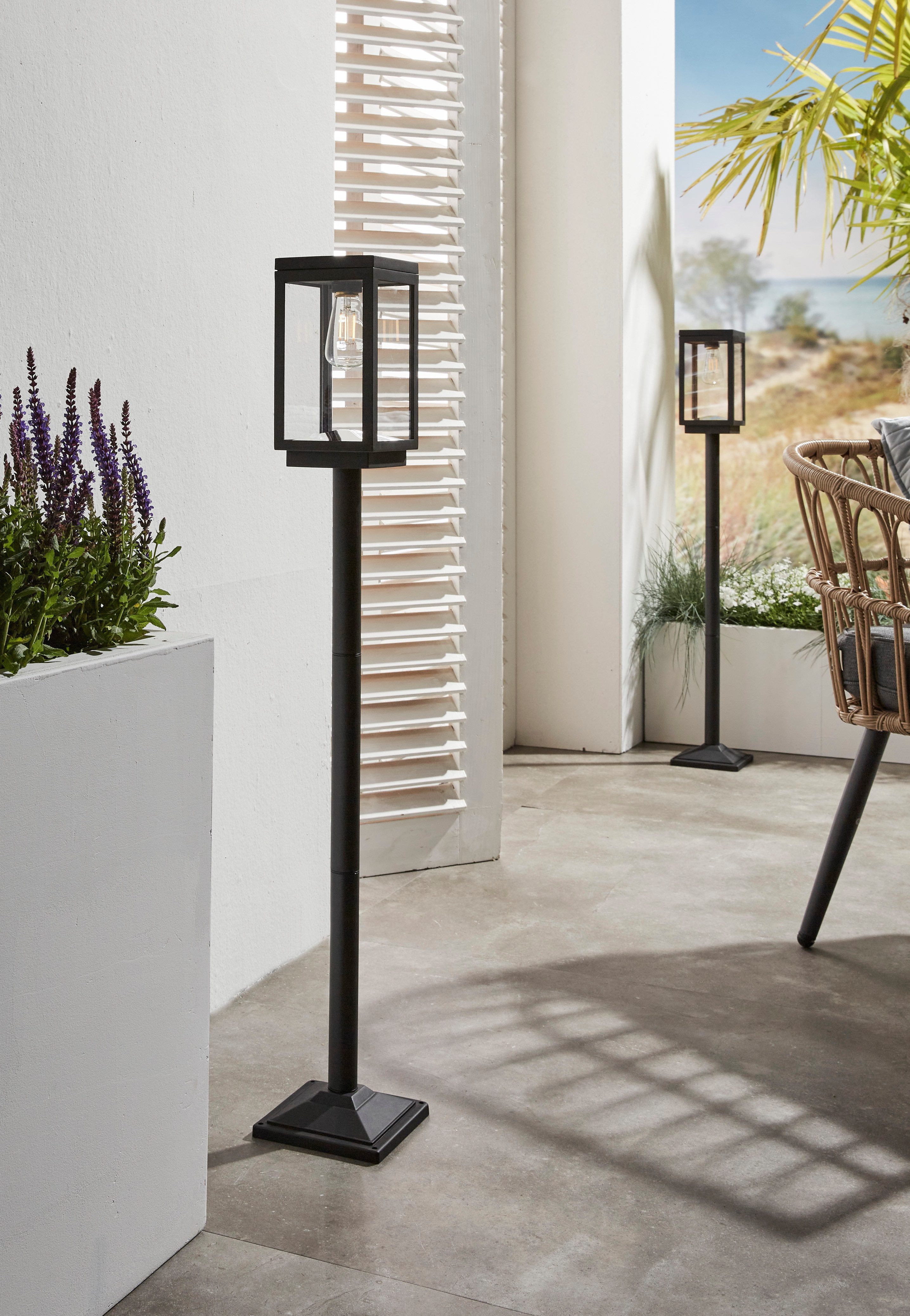 Luxform Außen-Stehlampe Solar-Outdoor-Stehlampe - Amsterdam - günstig online kaufen