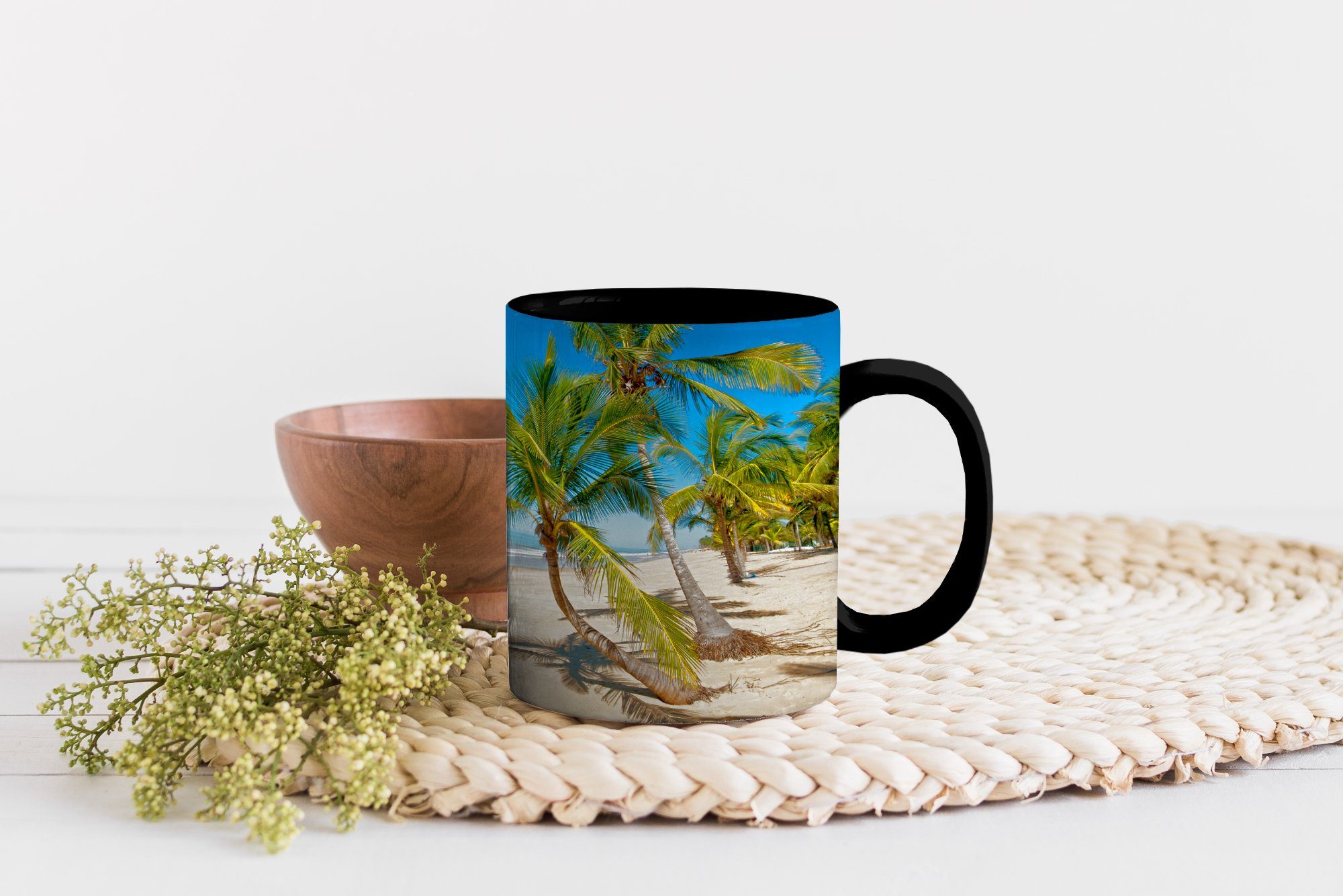 - Meer - Palme, Strand Teetasse, Tasse Kaffeetassen, Farbwechsel, Zaubertasse, Keramik, MuchoWow Geschenk