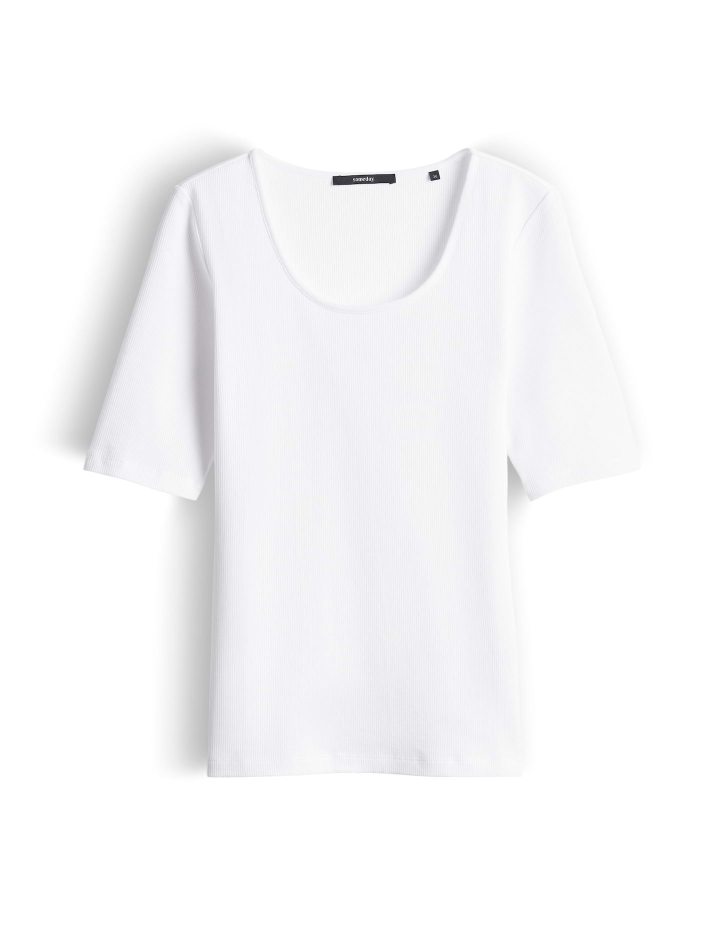 someday Kurzarmshirt Kladena aus Rippjersey Tiefer Rundhals, figurbetonter Everyday-Klassiker