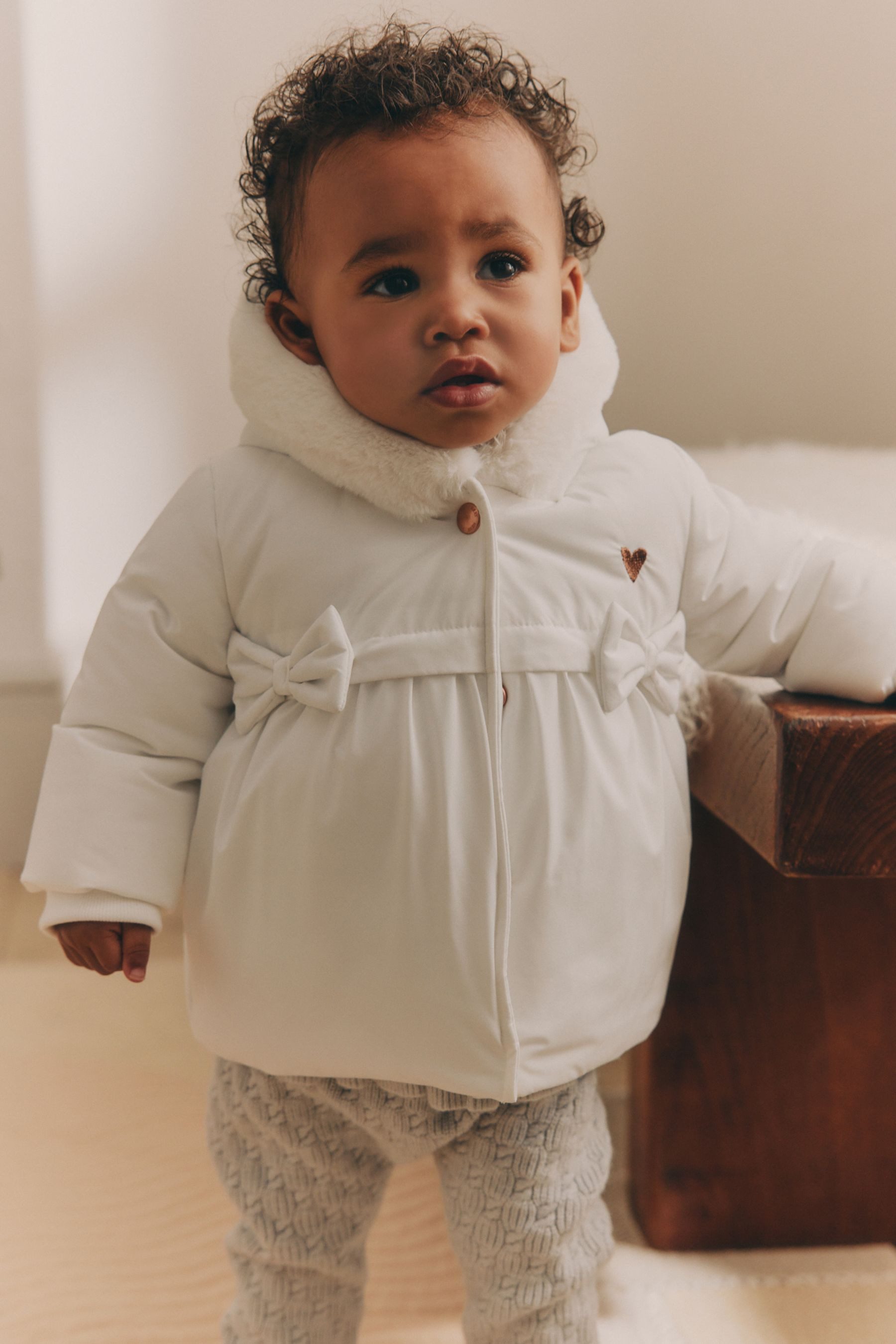 Next Steppjacke Baby Pufferjacke mit Kapuze (1-St)