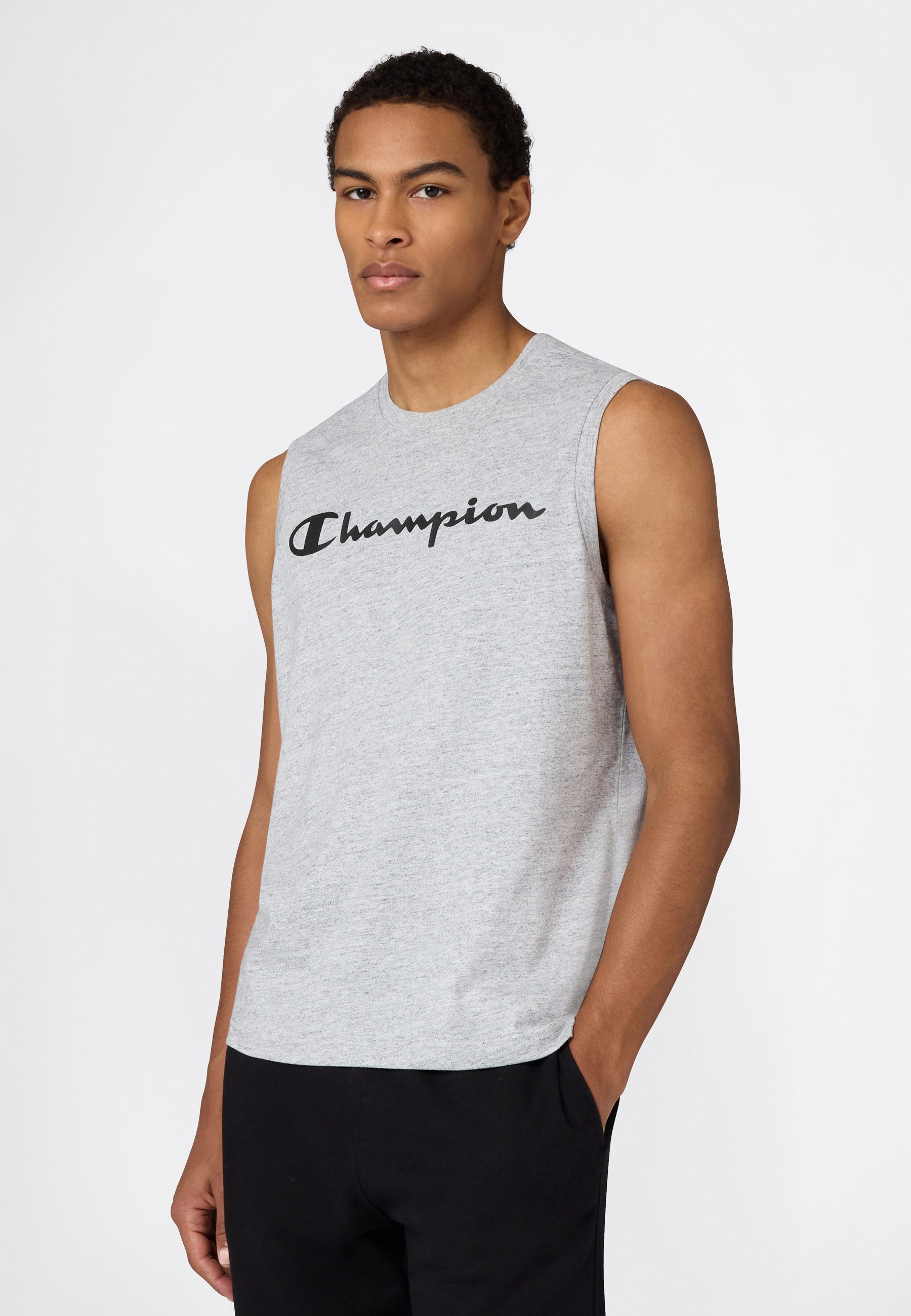 Champion Tanktop BASICS Sleeveless T-Shirt Large Logo sportliche Schnittform, sportlicher Stil, mit Rundhalsausschnitt