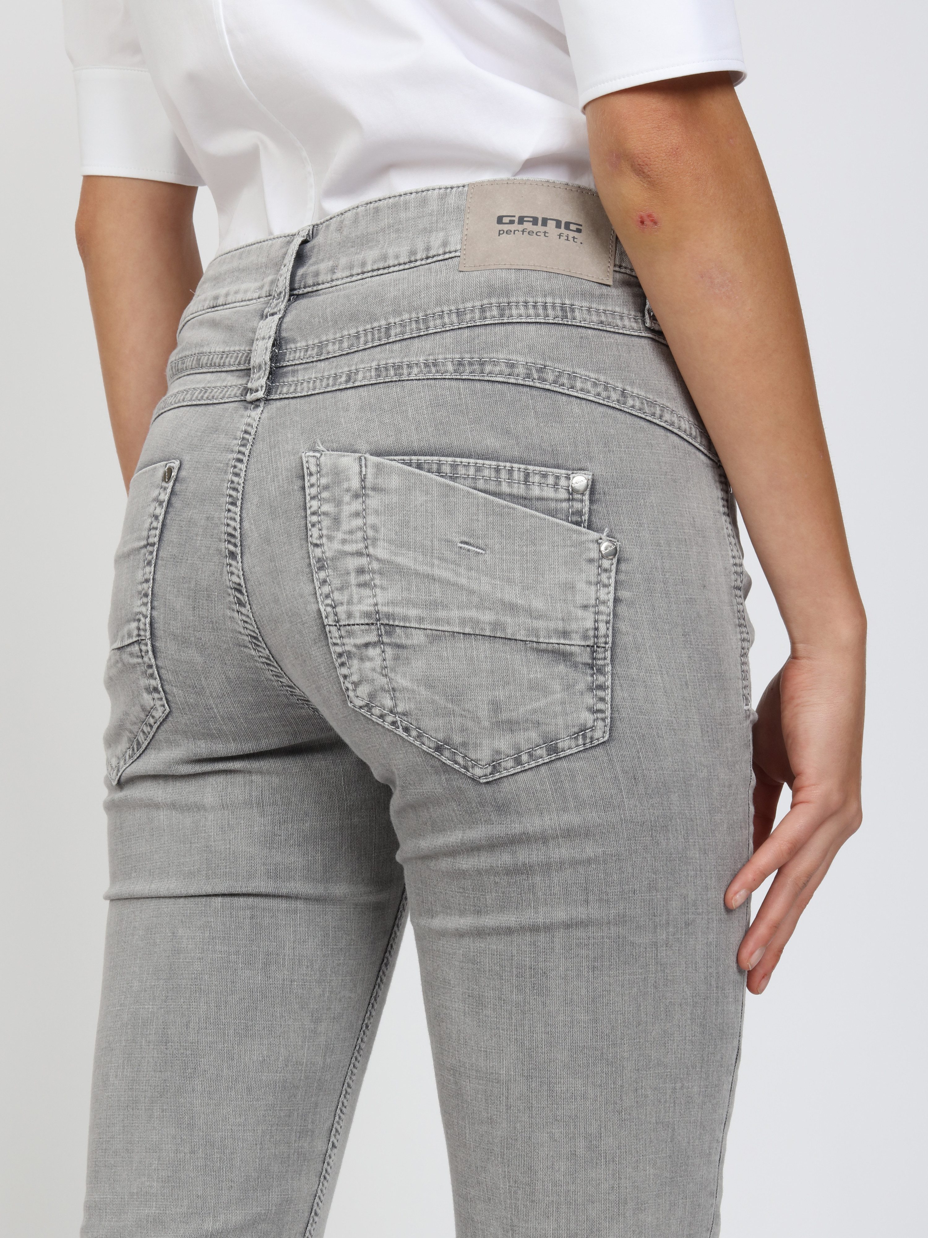 GANG Relax-fit-Jeans 94AMELIE aus leichtem, weichen Stretch-Denim