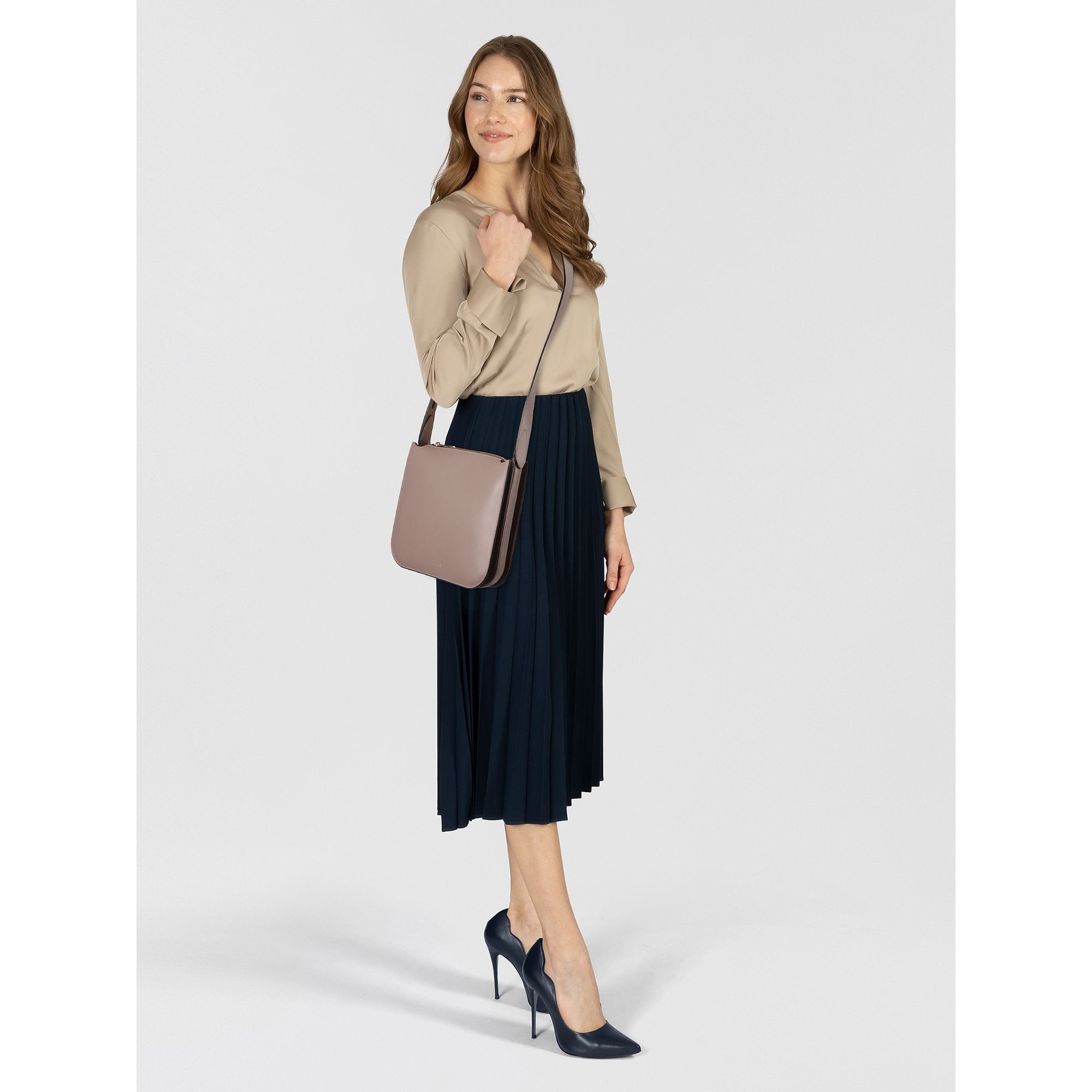 Furla Umhängetasche Ava, Leder