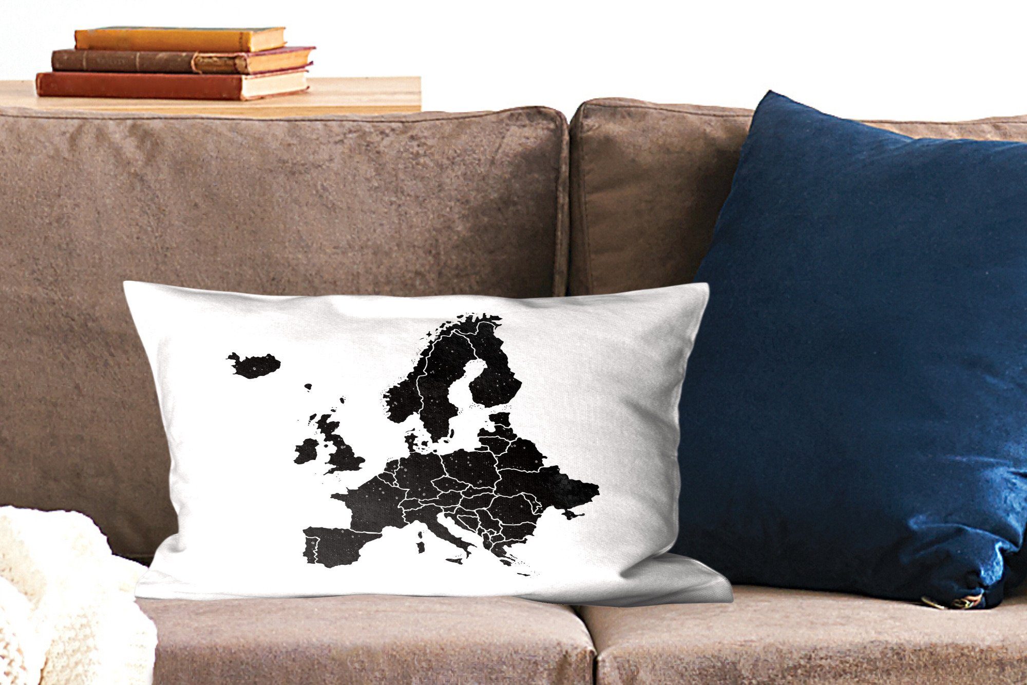 Zierkissen, Schlafzimmer schwarzer Europa-Karte weiß, schwarz mit Wohzimmer in und Dekokissen Dekoration, Aquarellfarbe Dekokissen Füllung, MuchoWow -