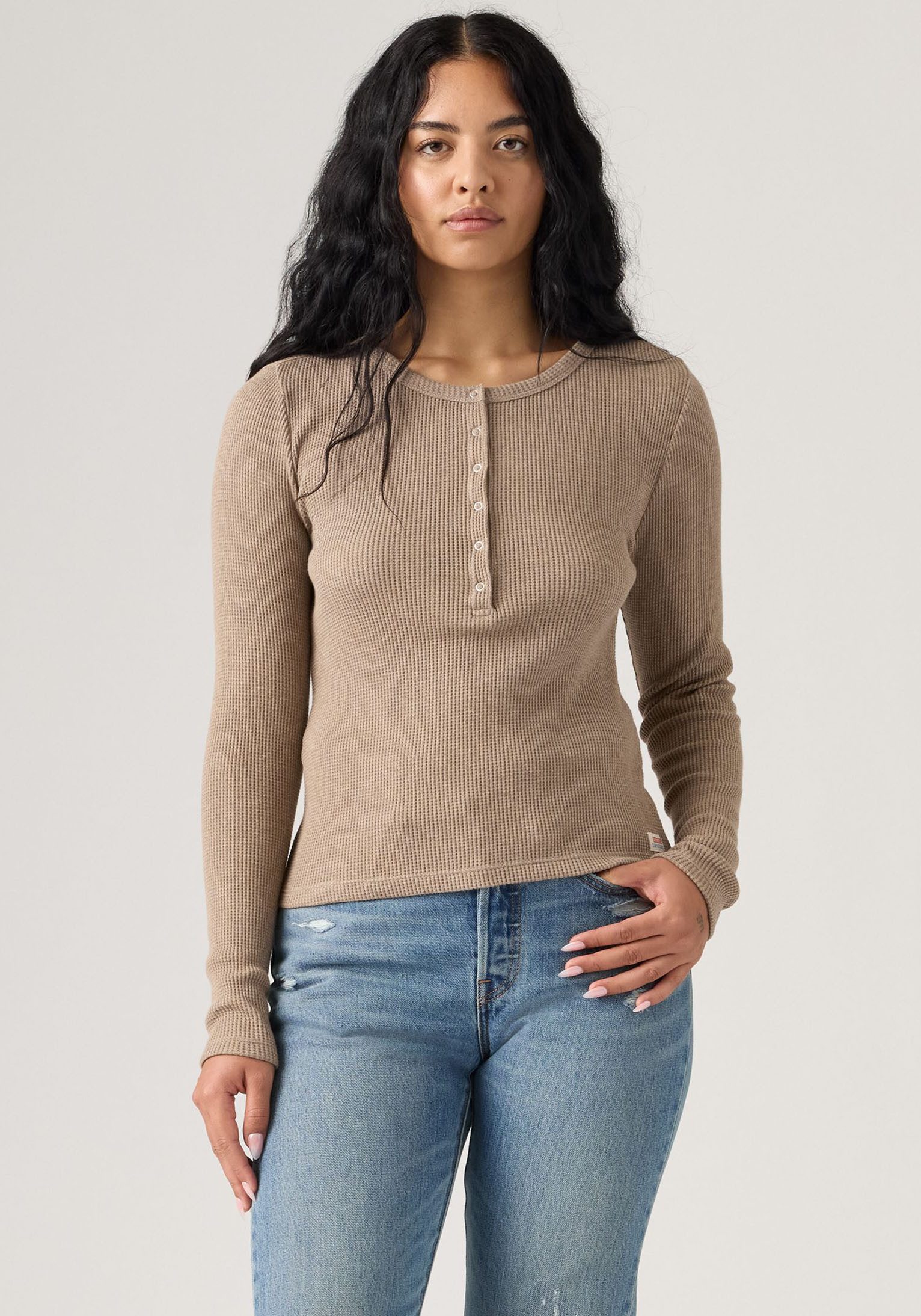 Levi's® Langarmshirt DRY GOODS HENLEY Mit Waffelstruktur- Muster günstig online kaufen