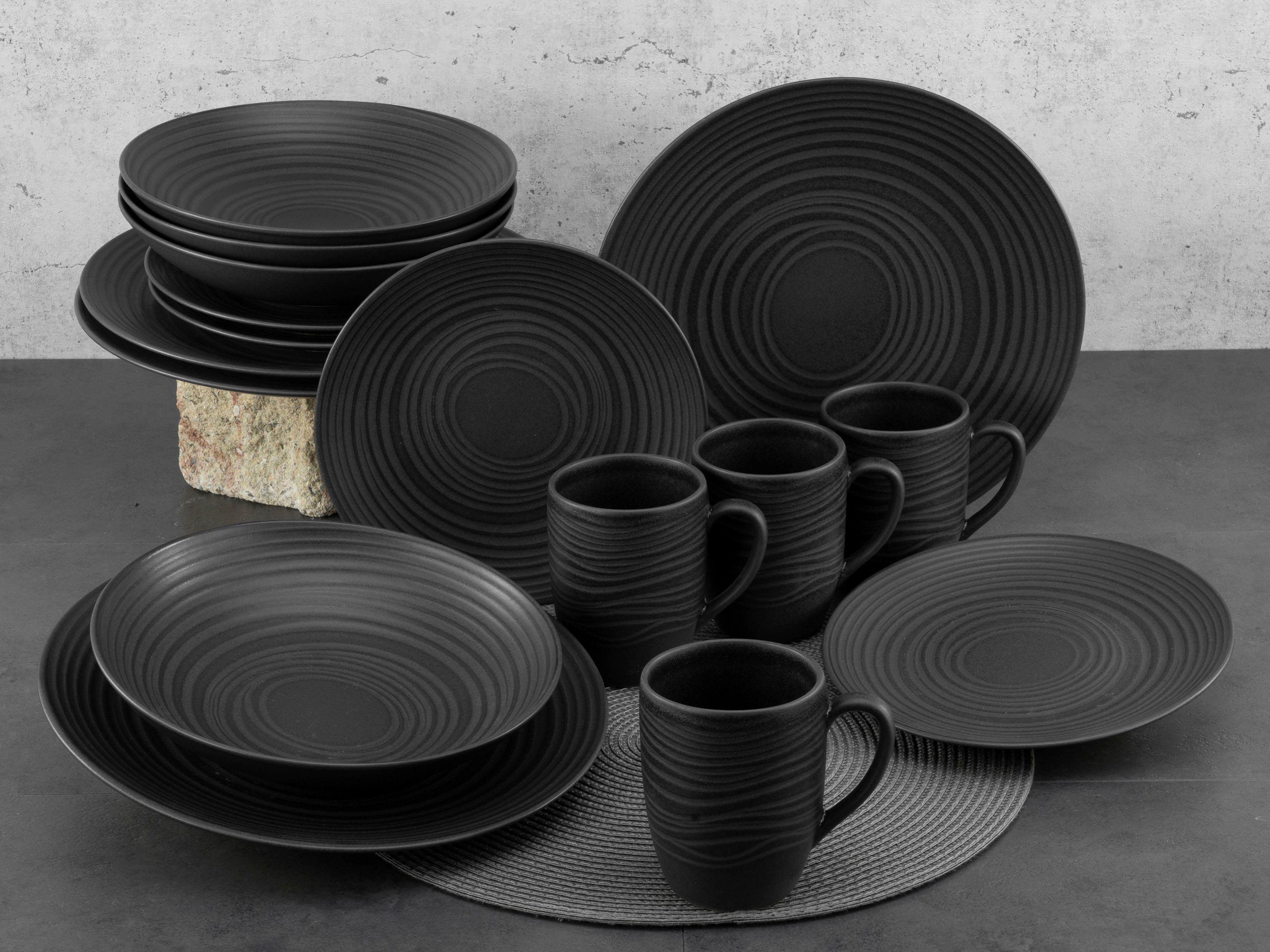 CreaTable Kombiservice Geschirr-Set Lava Stone (16-tlg), 4 Personen, Steinzeug, Service, schwarz, erhabenenes Relief, 16 Teile, für 4 Personen