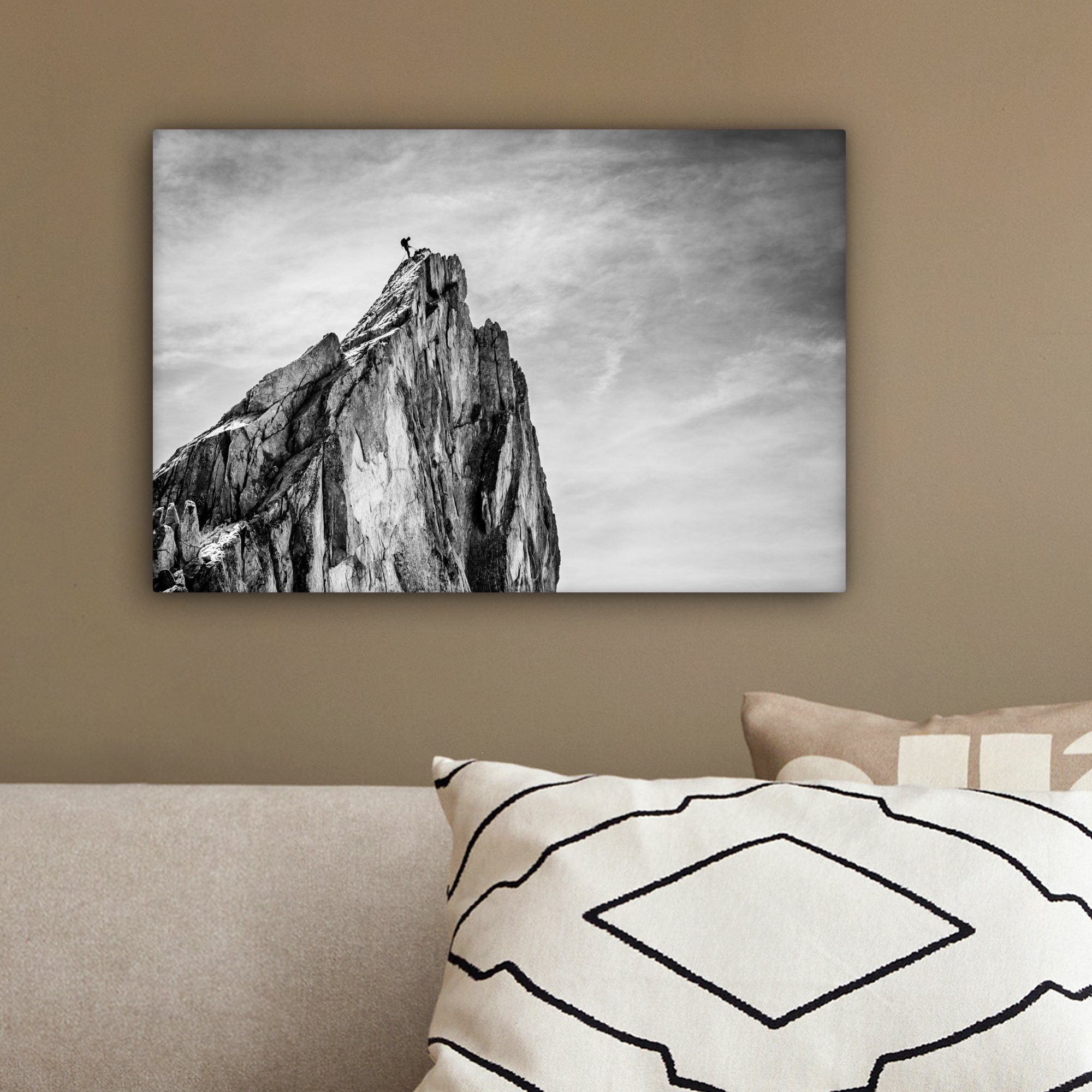 OneMillionCanvasses® Leinwandbild Berg - Natur - Klettern - Schwarz und weiß, Fotodruck (1 St), Leinwand Bilder Klein, Wand Dekoration Aesthetic 30x20 cm – Bild 4 von 5