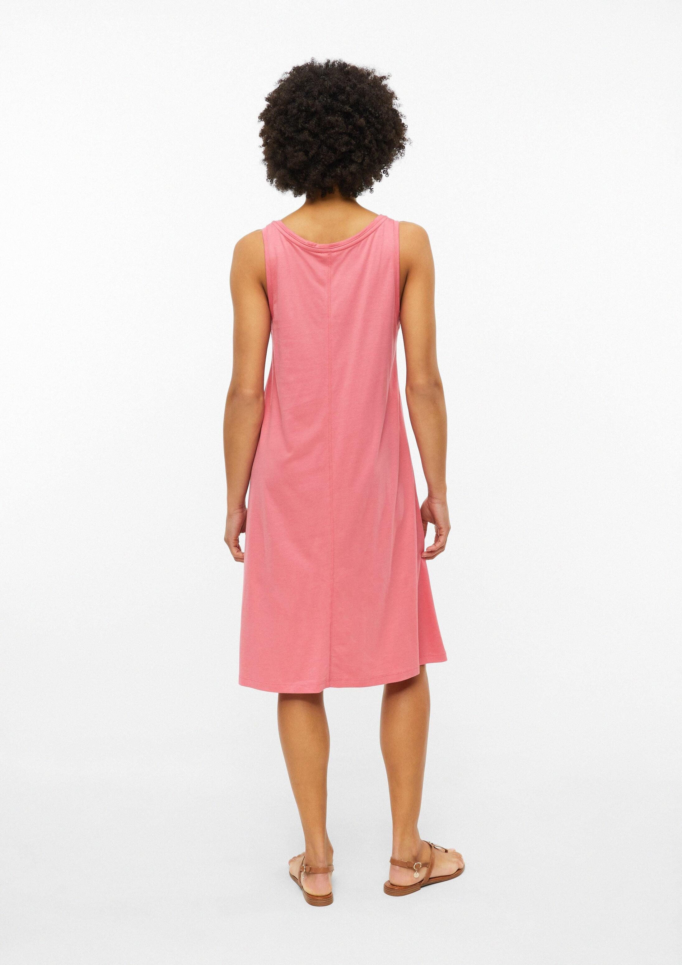 s.Oliver Midikleid Kleid Ausgestelltes Jersey-Kleid