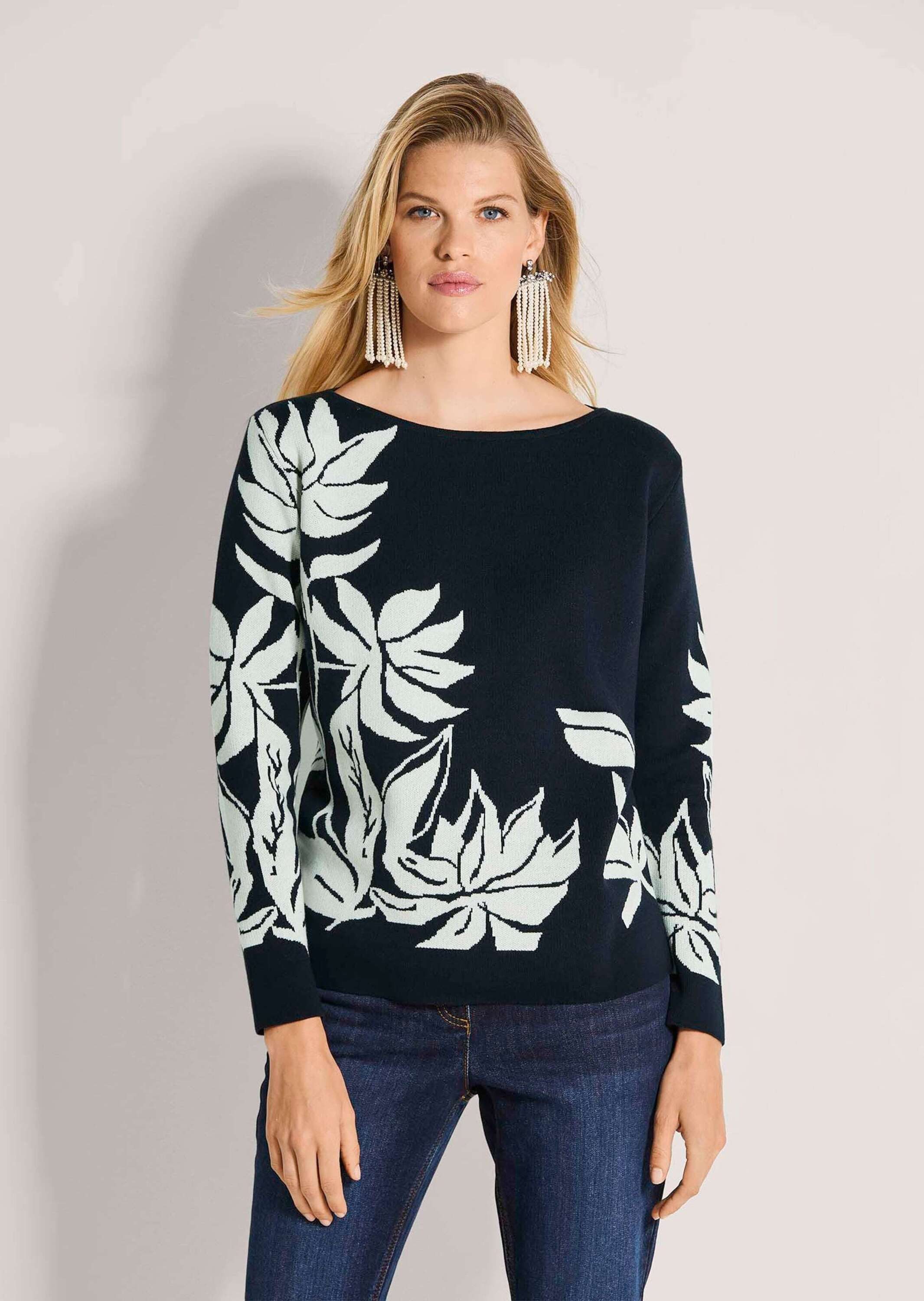 MADELEINE Strickpullover Jacquardpullover mit floralem Muster Sommerpullover mit U-Boot-Ausschnitt und Langarm