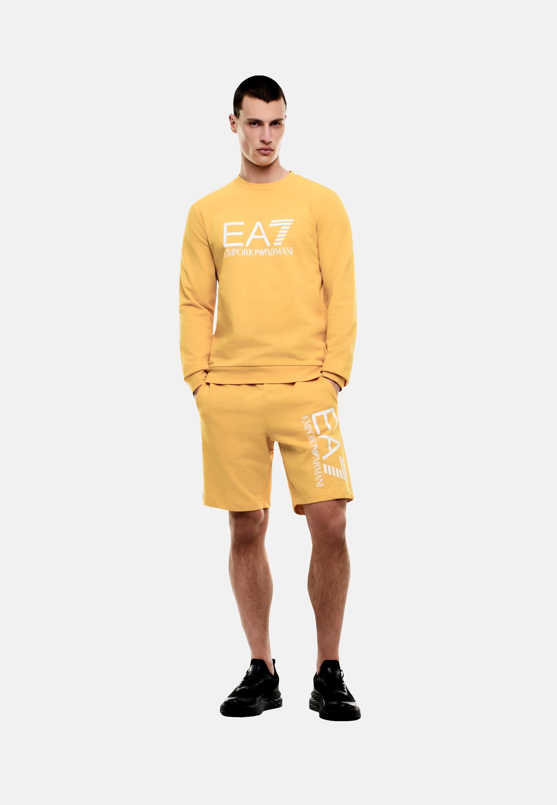 Emporio Armani Sweatshorts Shorts kurze Hose (1-tlg)