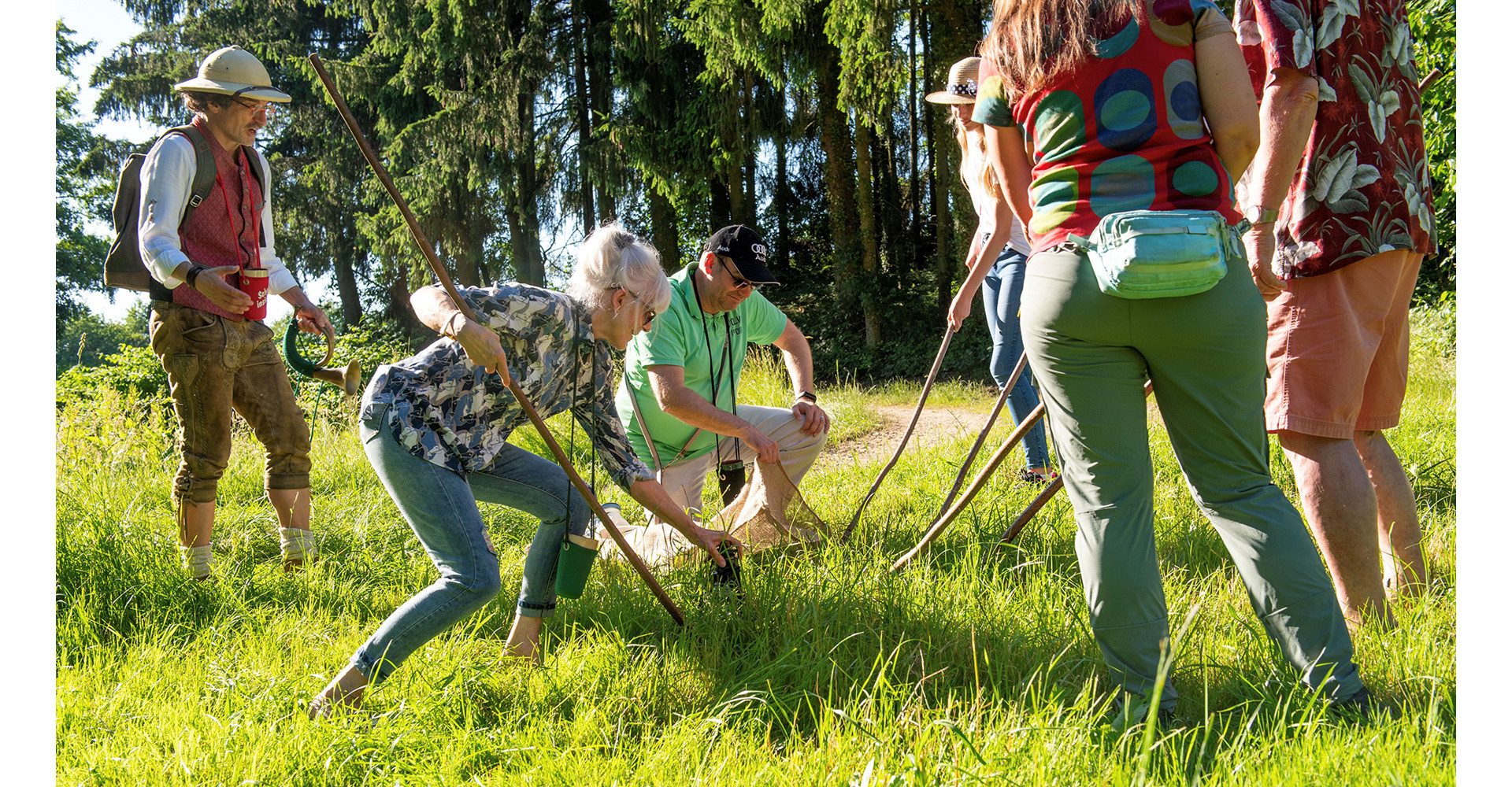 Jochen Schweizer Erlebnisgutschein Comedy Show Breuberg - Odenwälder Dabbejagd® (Outdoor), Outdoor Show mit Komiker im Odenwald