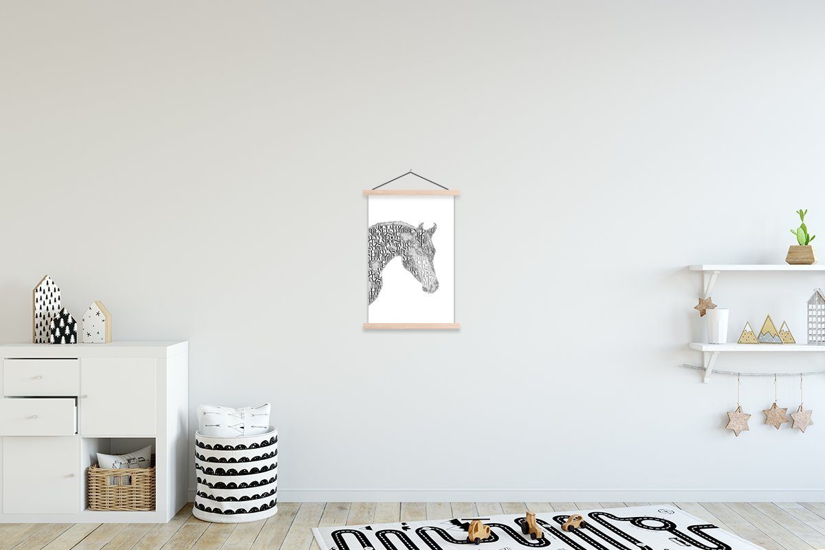 MuchoWow Poster Pferd - Buchstaben - Weiß - Mädchen - Kinder - Mädchen, (1 St), Posterleiste, Textilposter für Wohnzimmer, Bilderleiste, Magnetisch