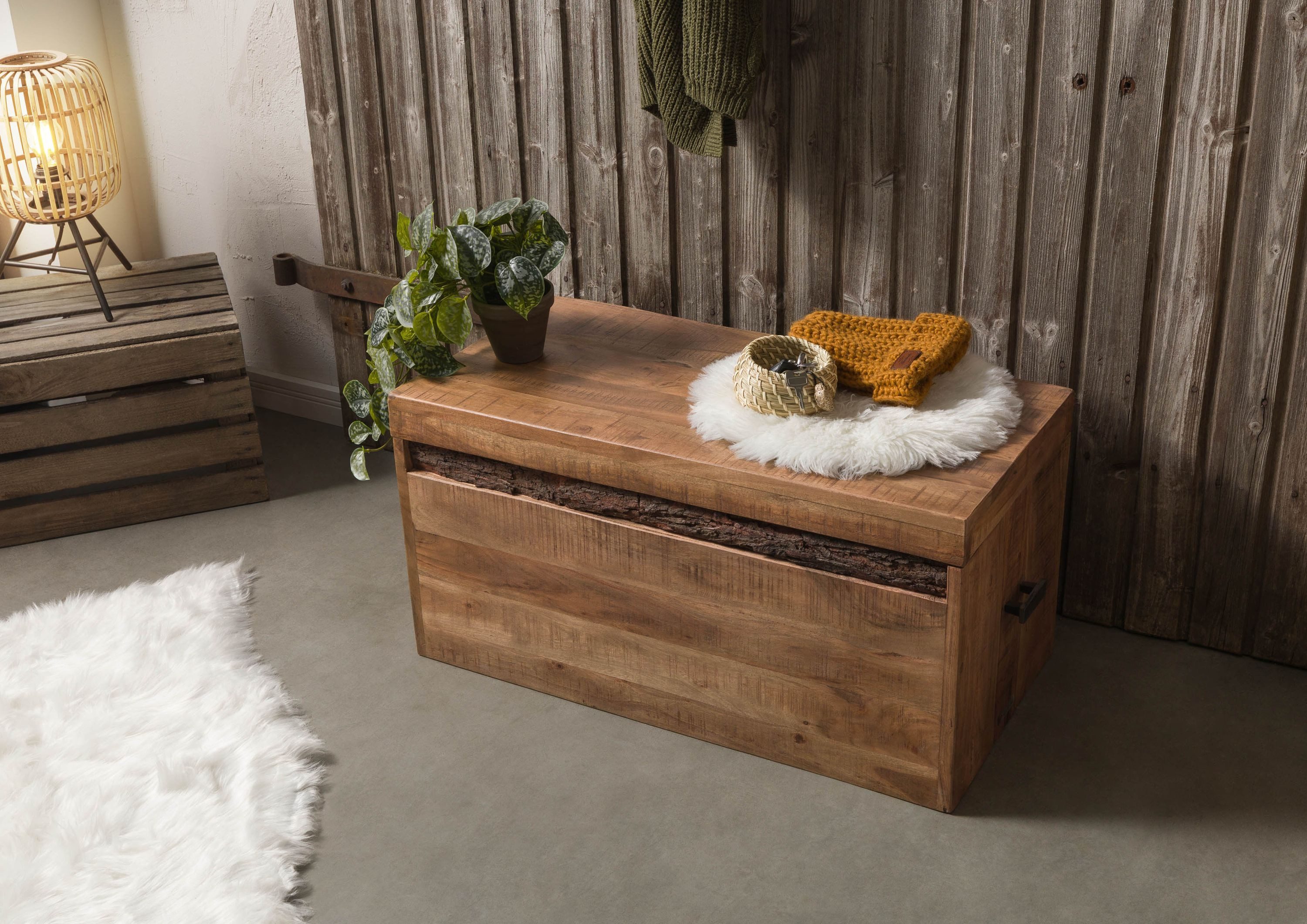 Massivmoebel24 Truhe (1 St., Akazie 80x40x40 natur lackiert BARK #123), Aka günstig online kaufen