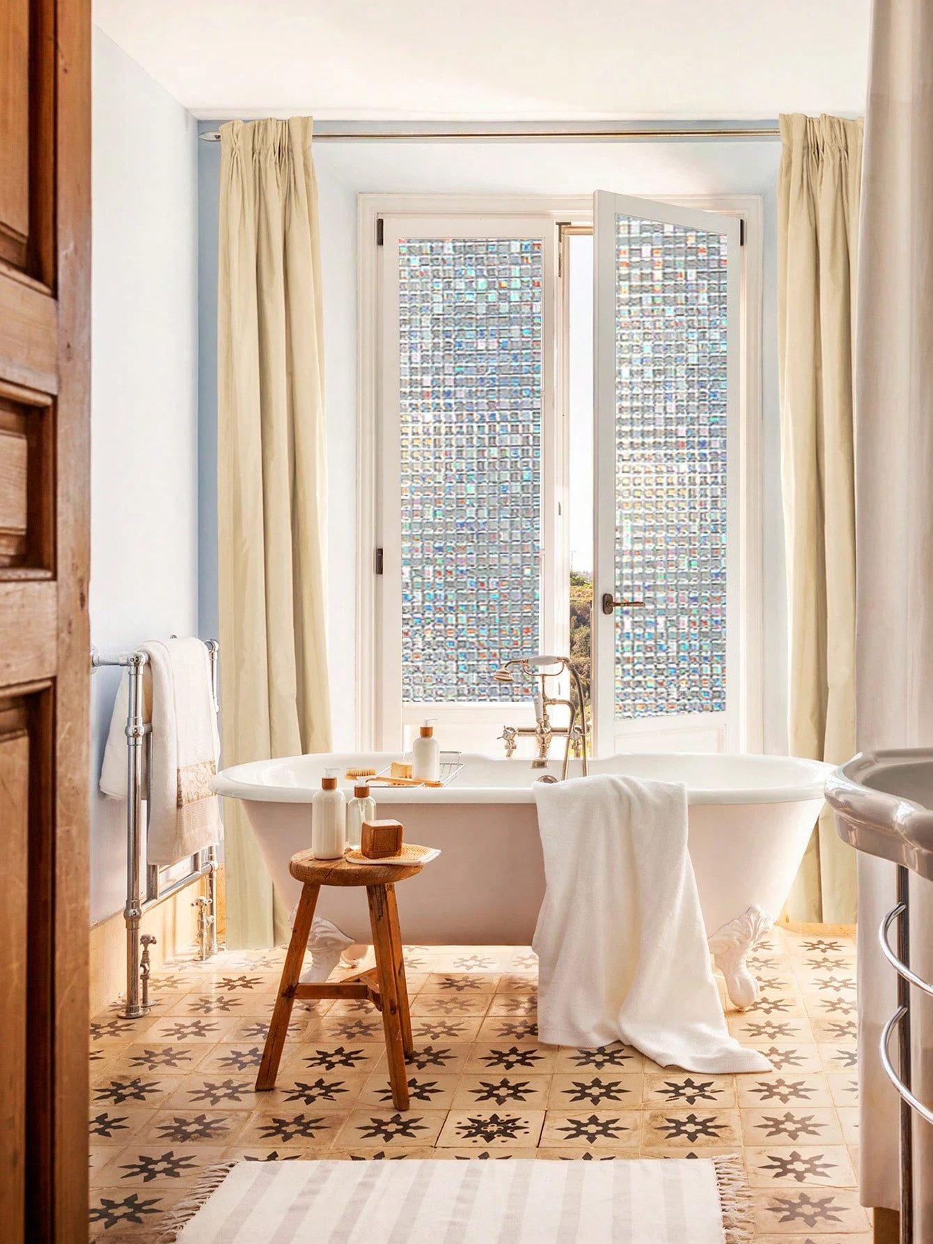 HomeBella Fensterfolie Statische Fensterfolie blickdicht Sichtschutz ohne Kleber, fuer Bad Kueche und Wohnraeume