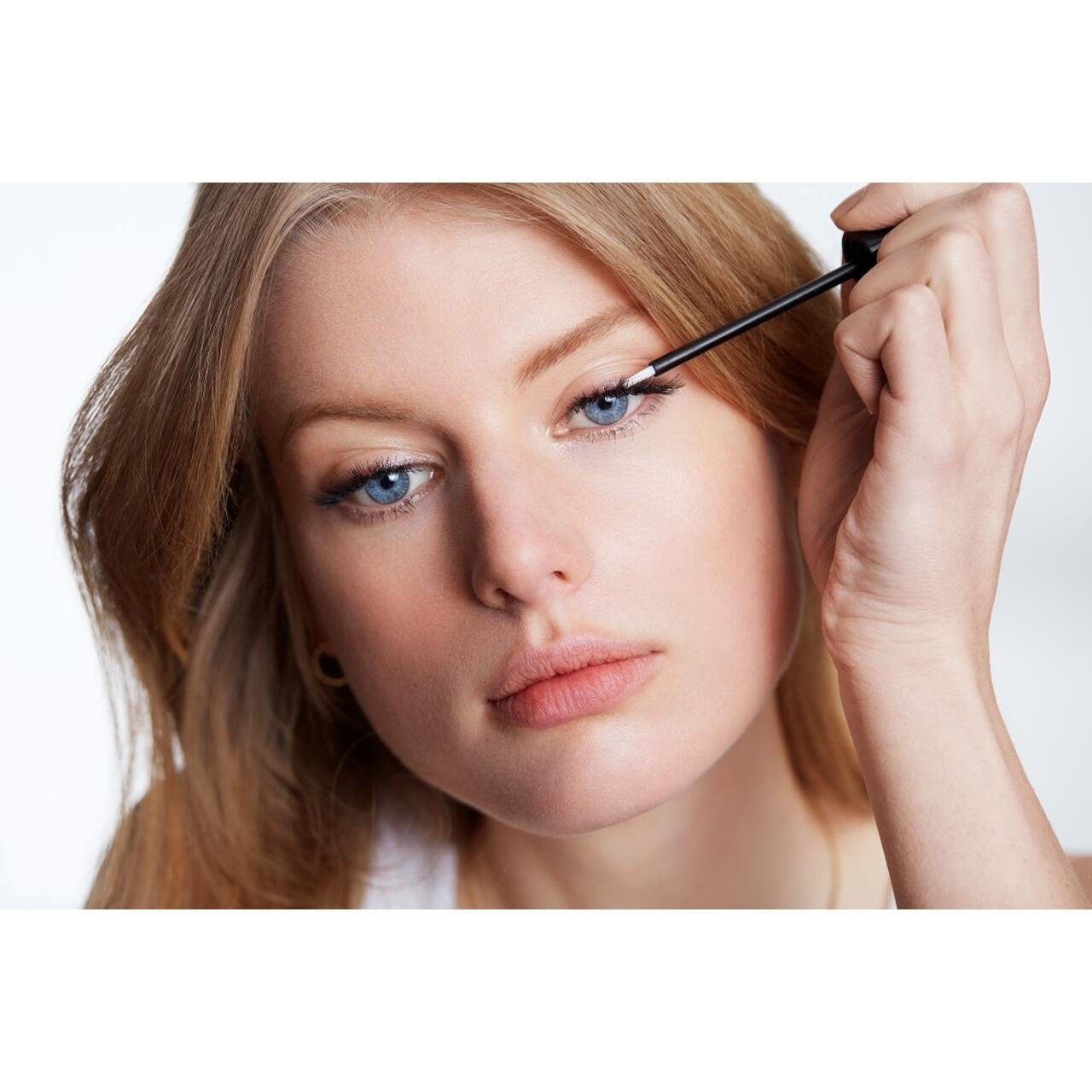 M2 Beauté Wimpernserum Eyelash Awakening Serum, Schnelle Ergebnisse – Bis zu 30 % längere, dichter